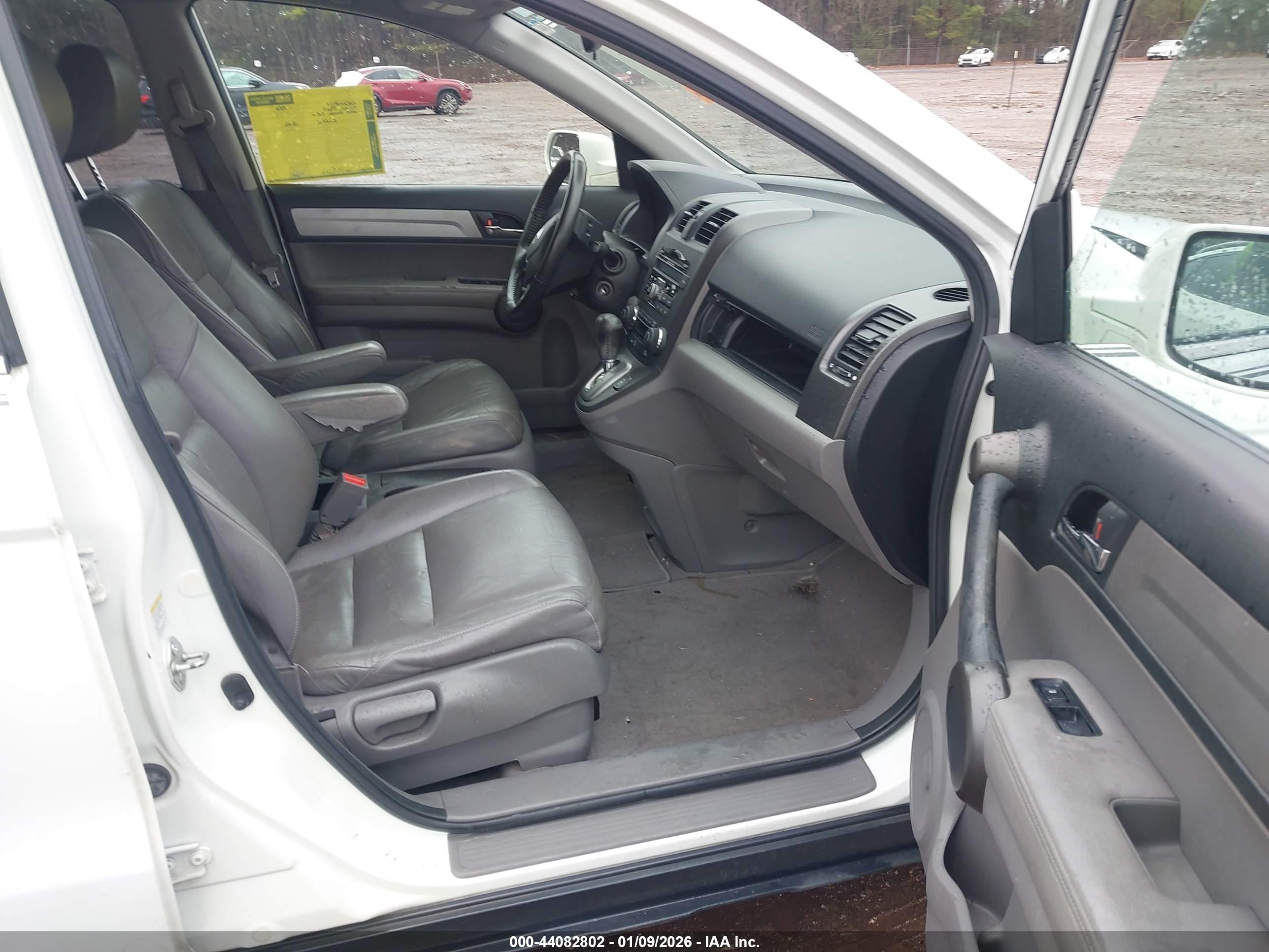 HONDA CR-V image 5