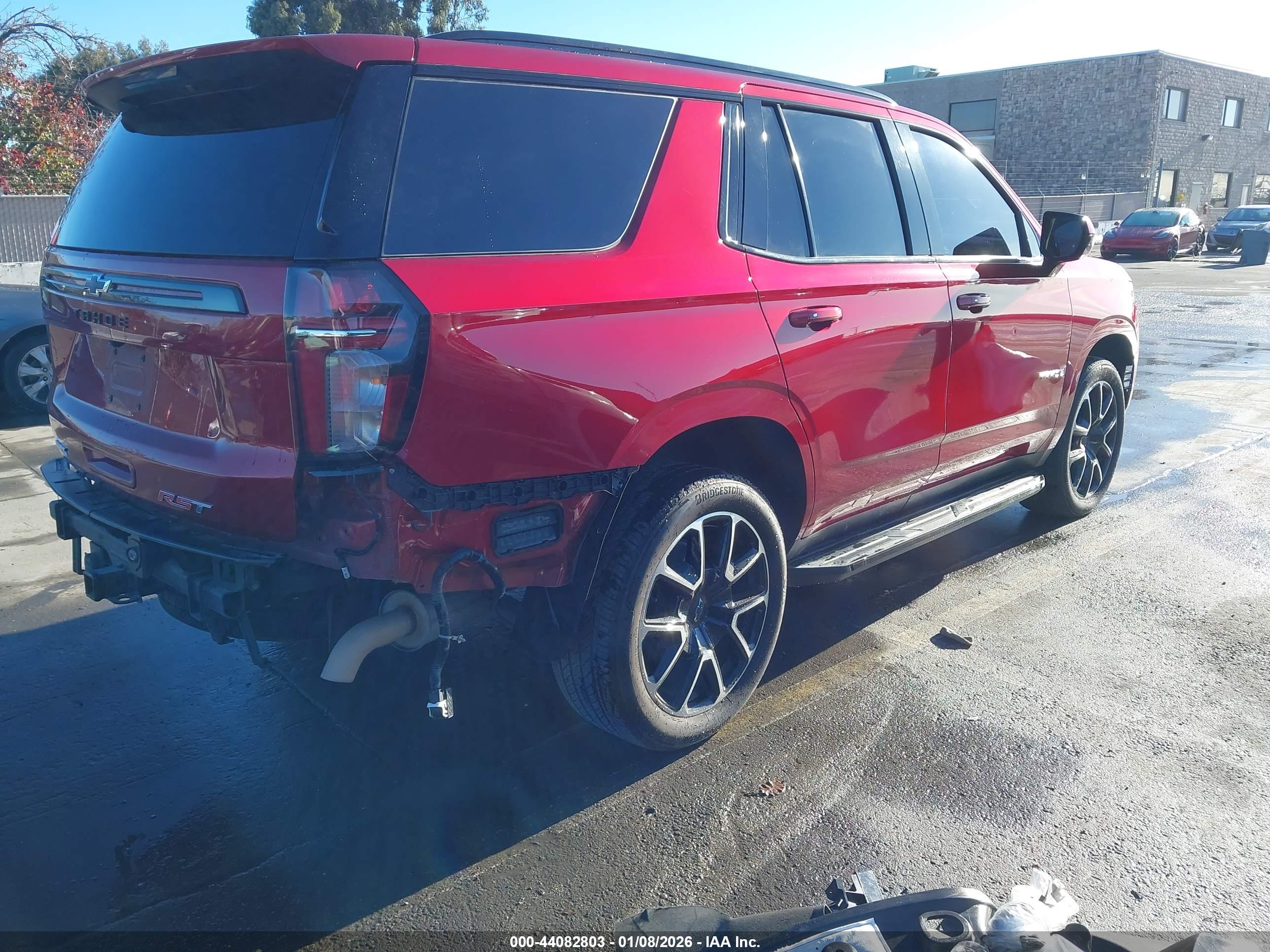 CHEVROLET TAHOE image 4
