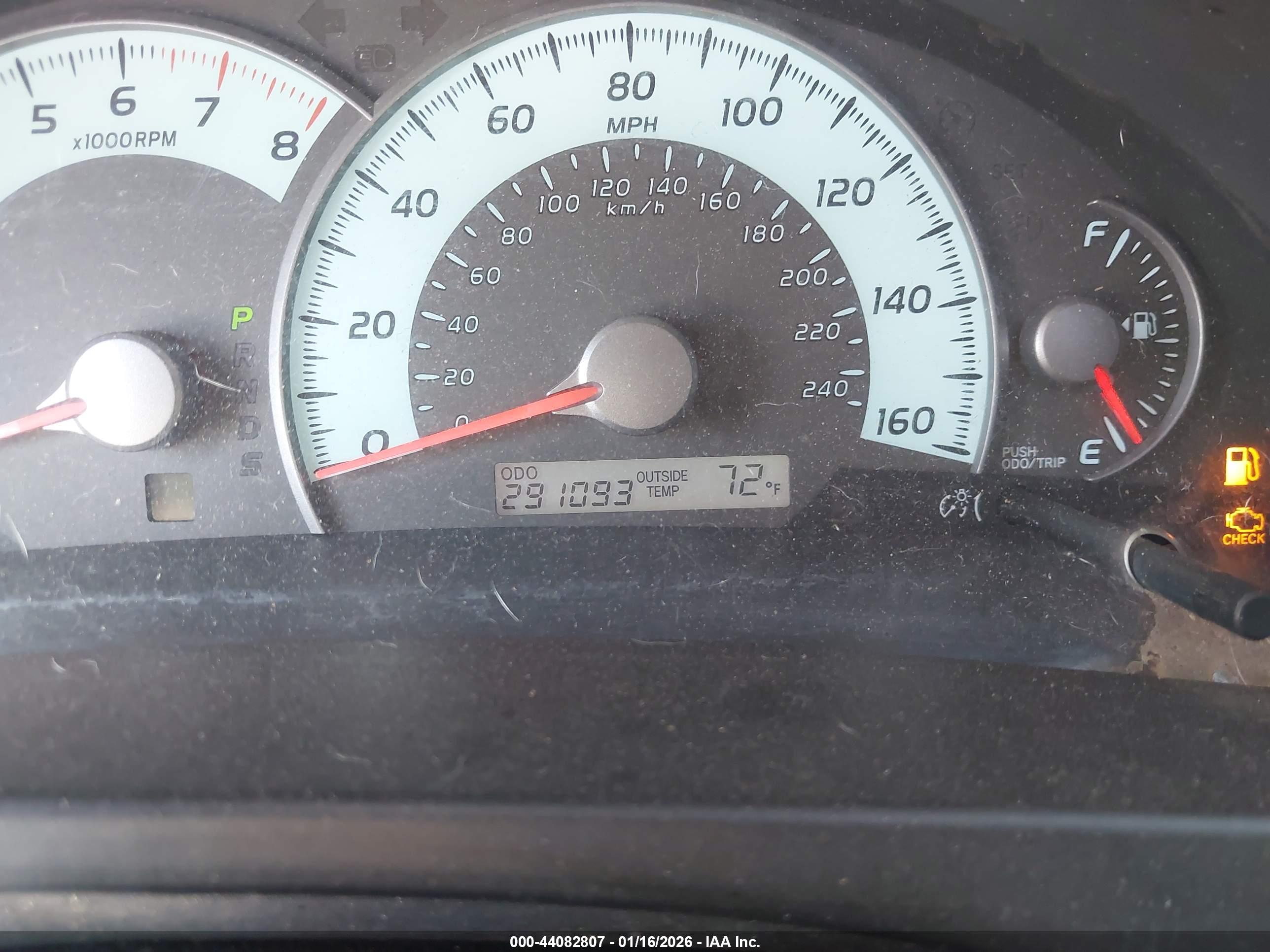TOYOTA CAMRY image 7