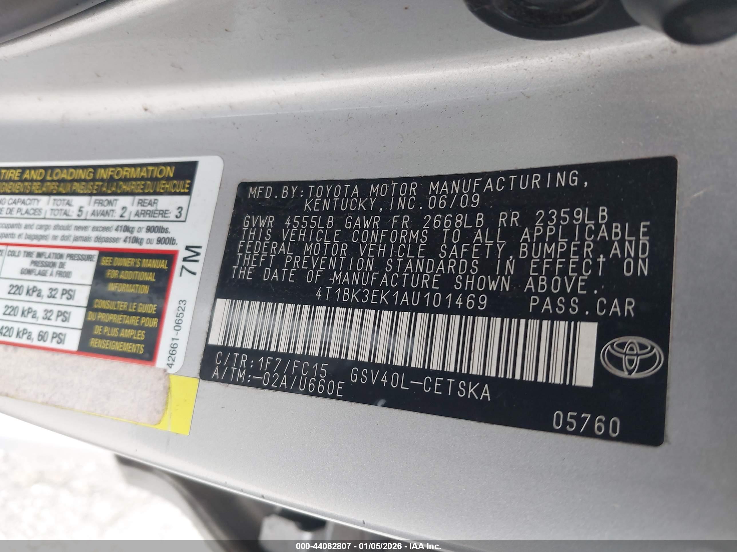 TOYOTA CAMRY image 9