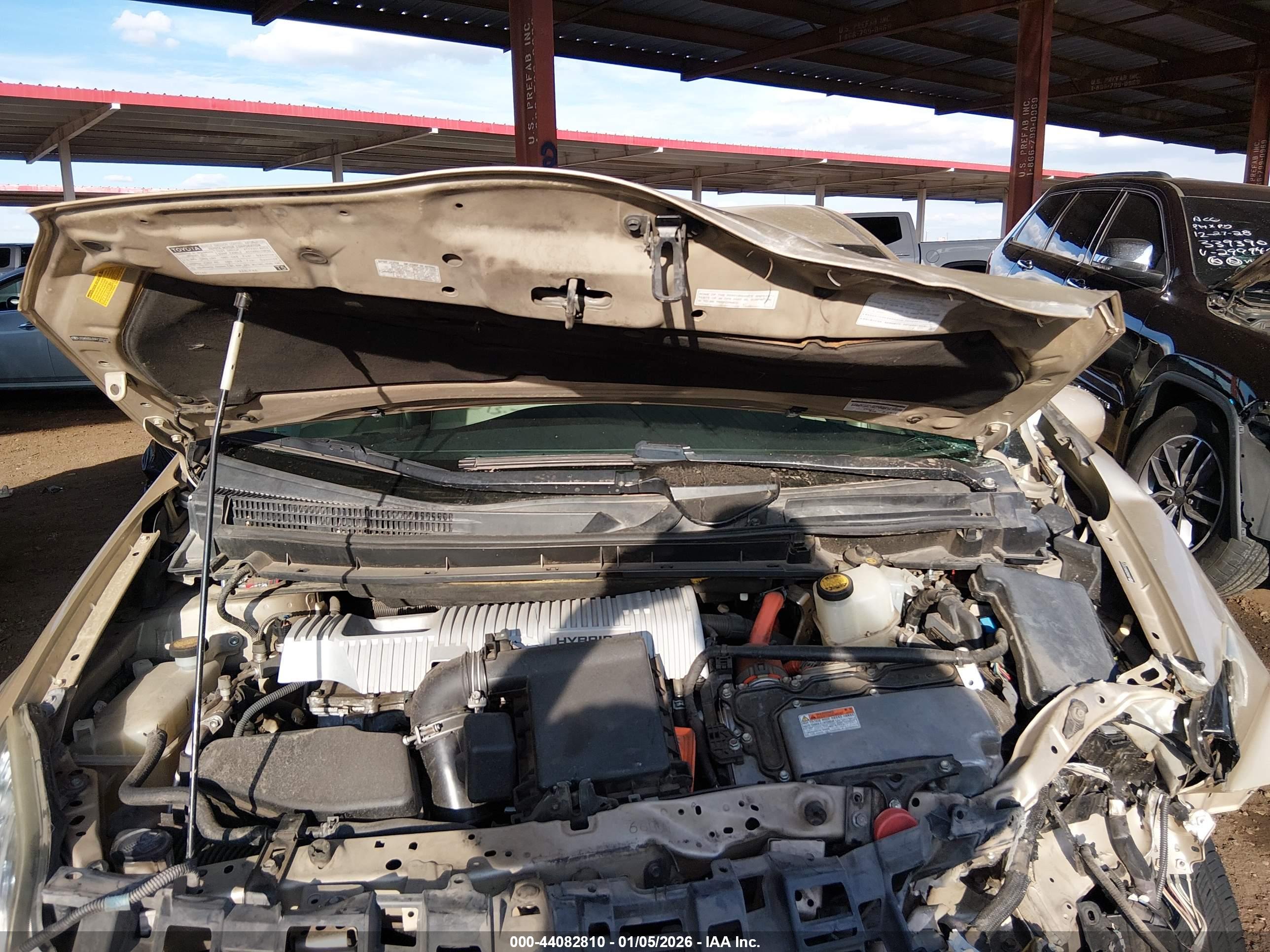 TOYOTA PRIUS image 10