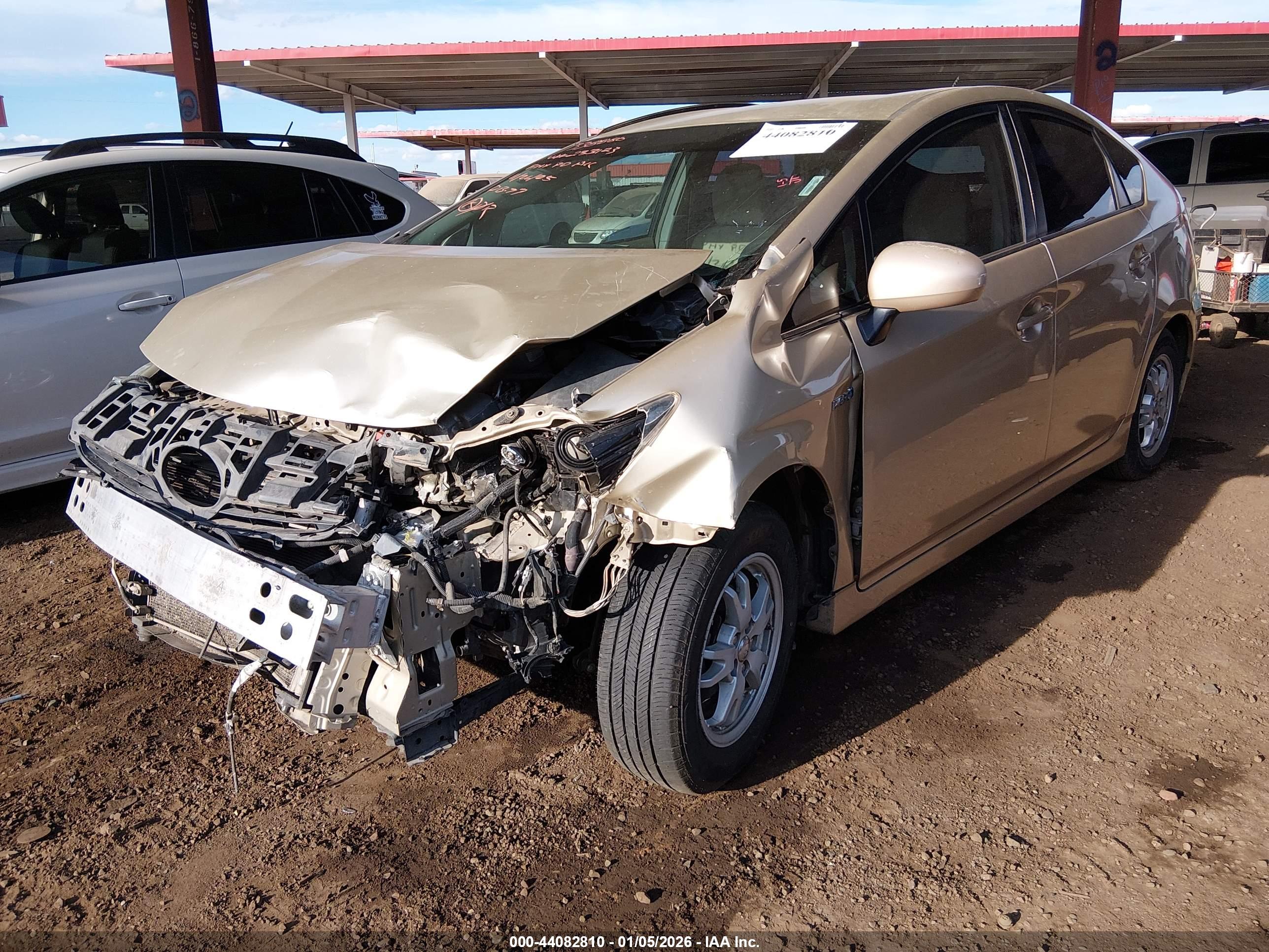 TOYOTA PRIUS image 2