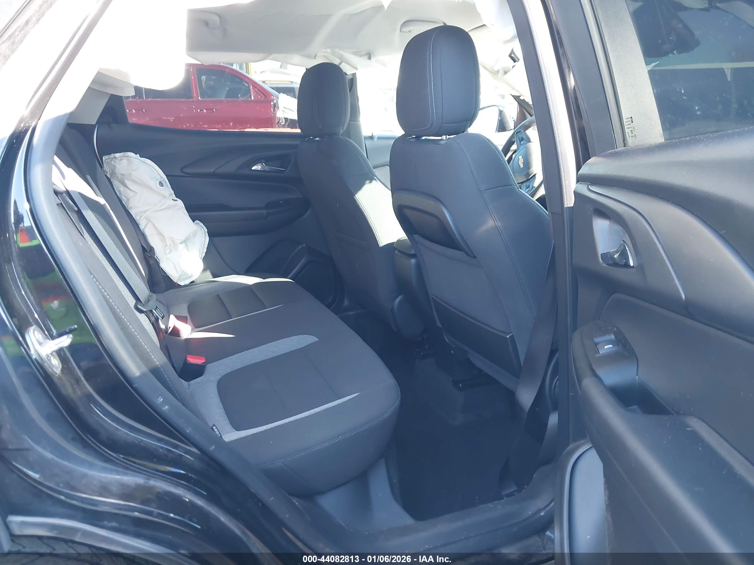 CHEVROLET TRAILBLAZER image 8