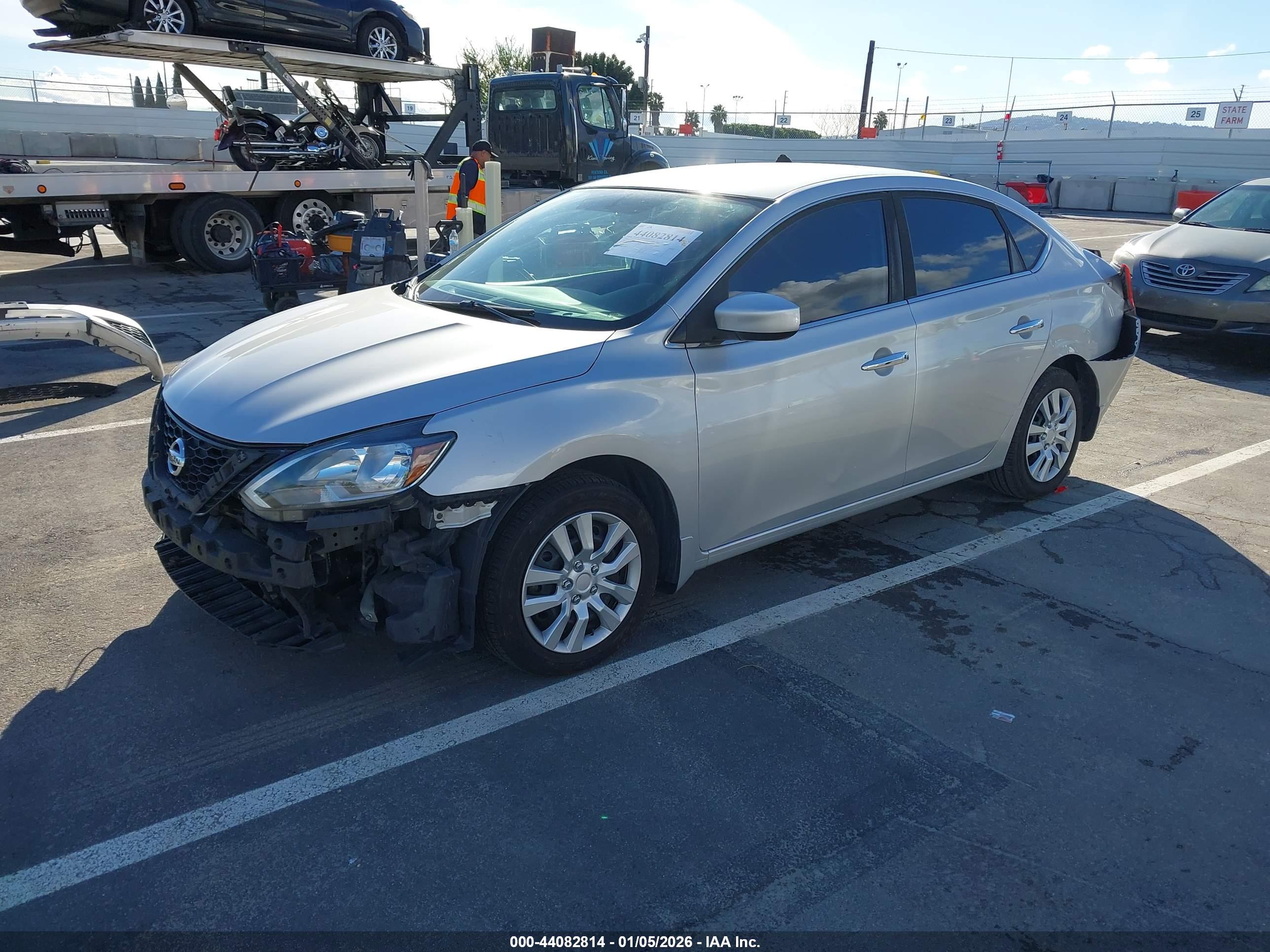NISSAN SENTRA image 2