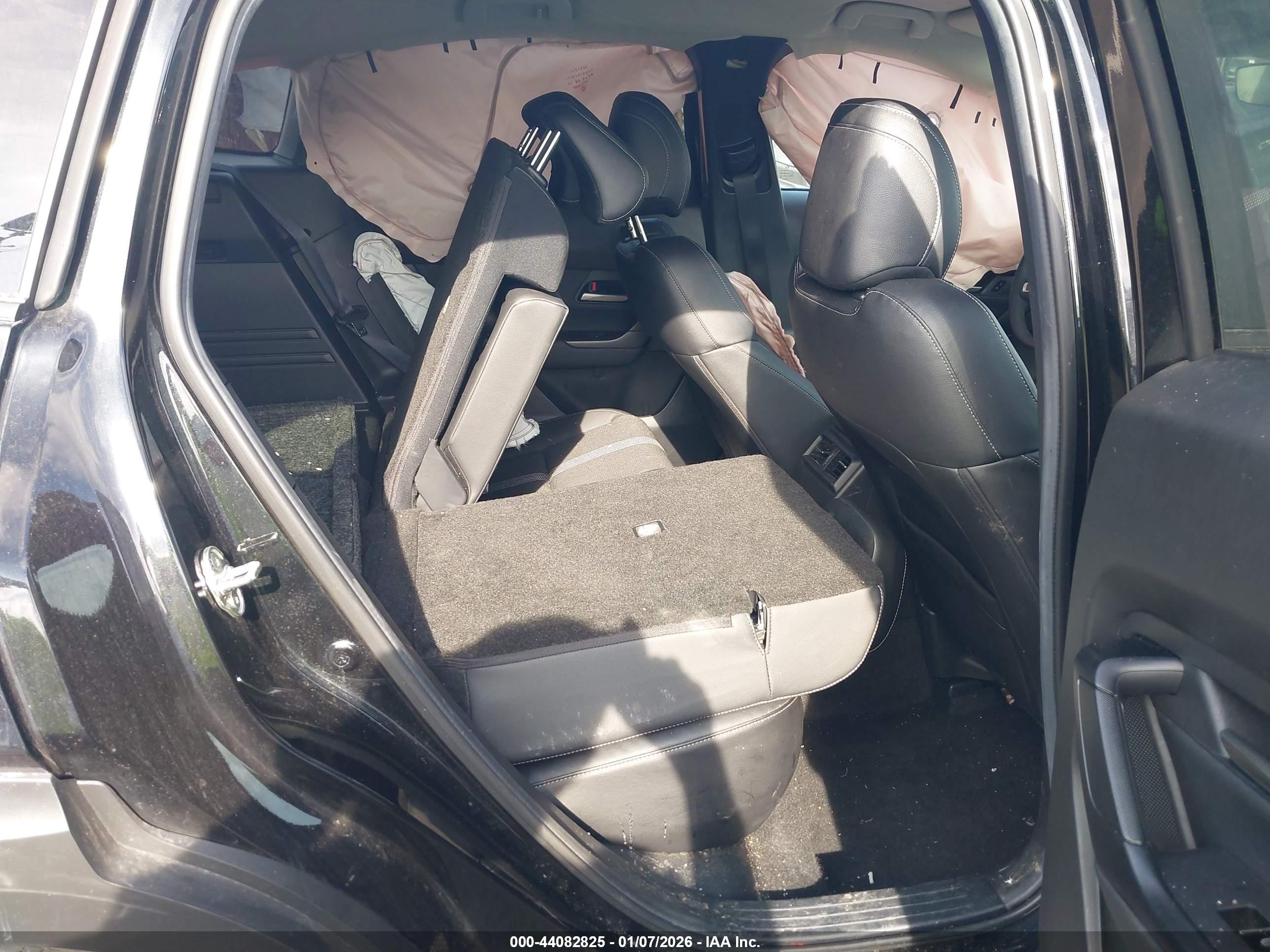 MAZDA CX-50 image 8