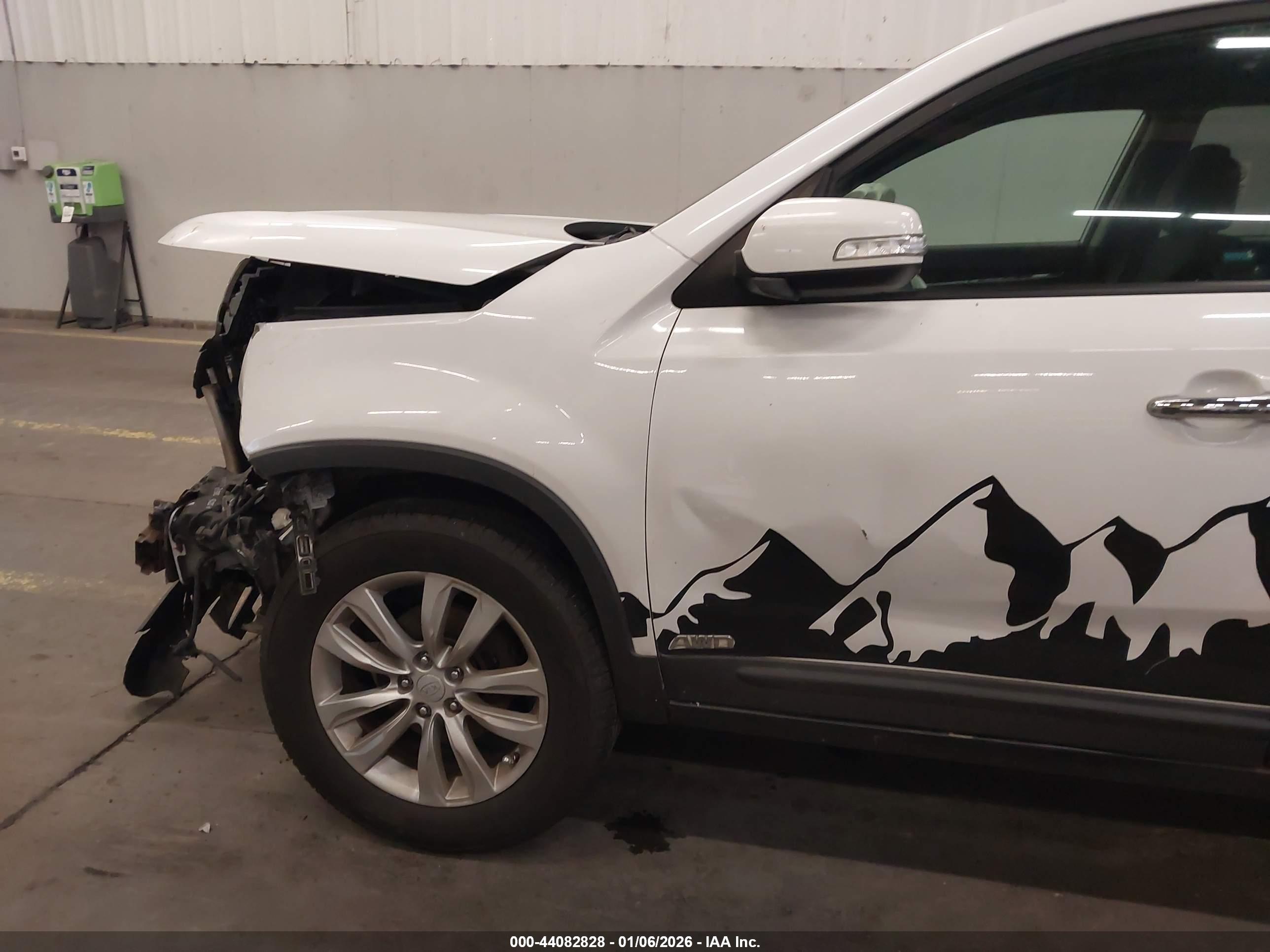 KIA SORENTO image 6