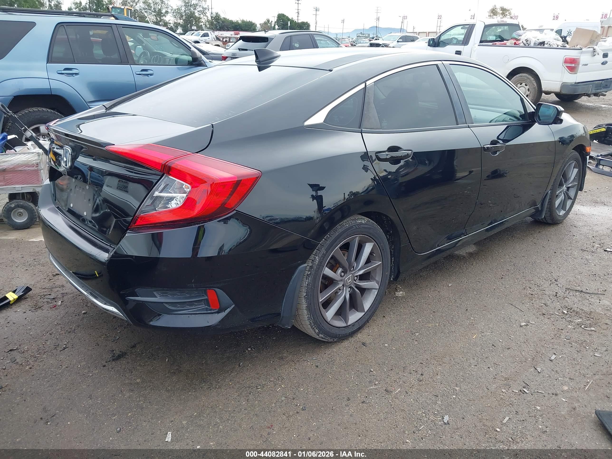 HONDA CIVIC image 4