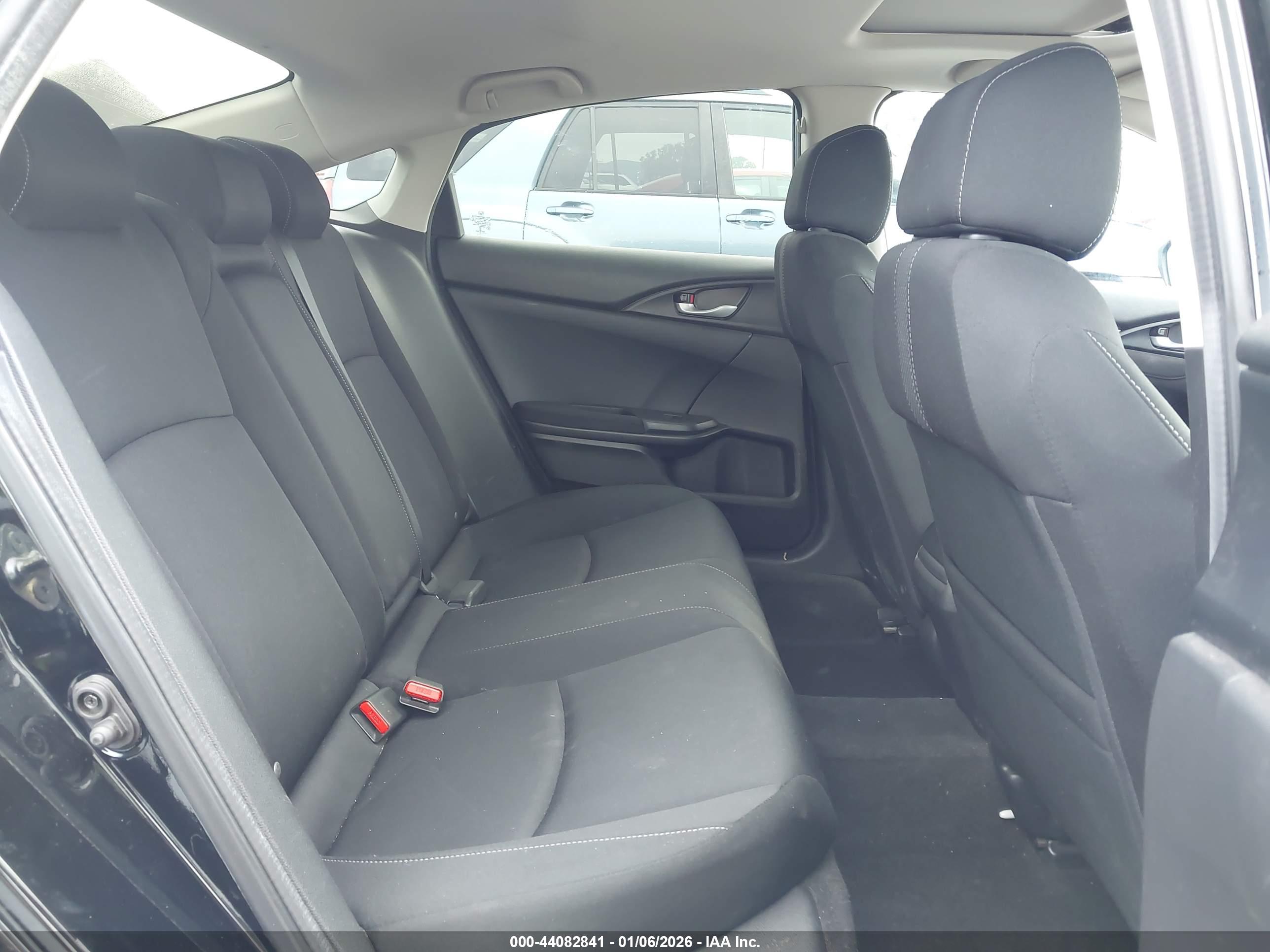 HONDA CIVIC image 8