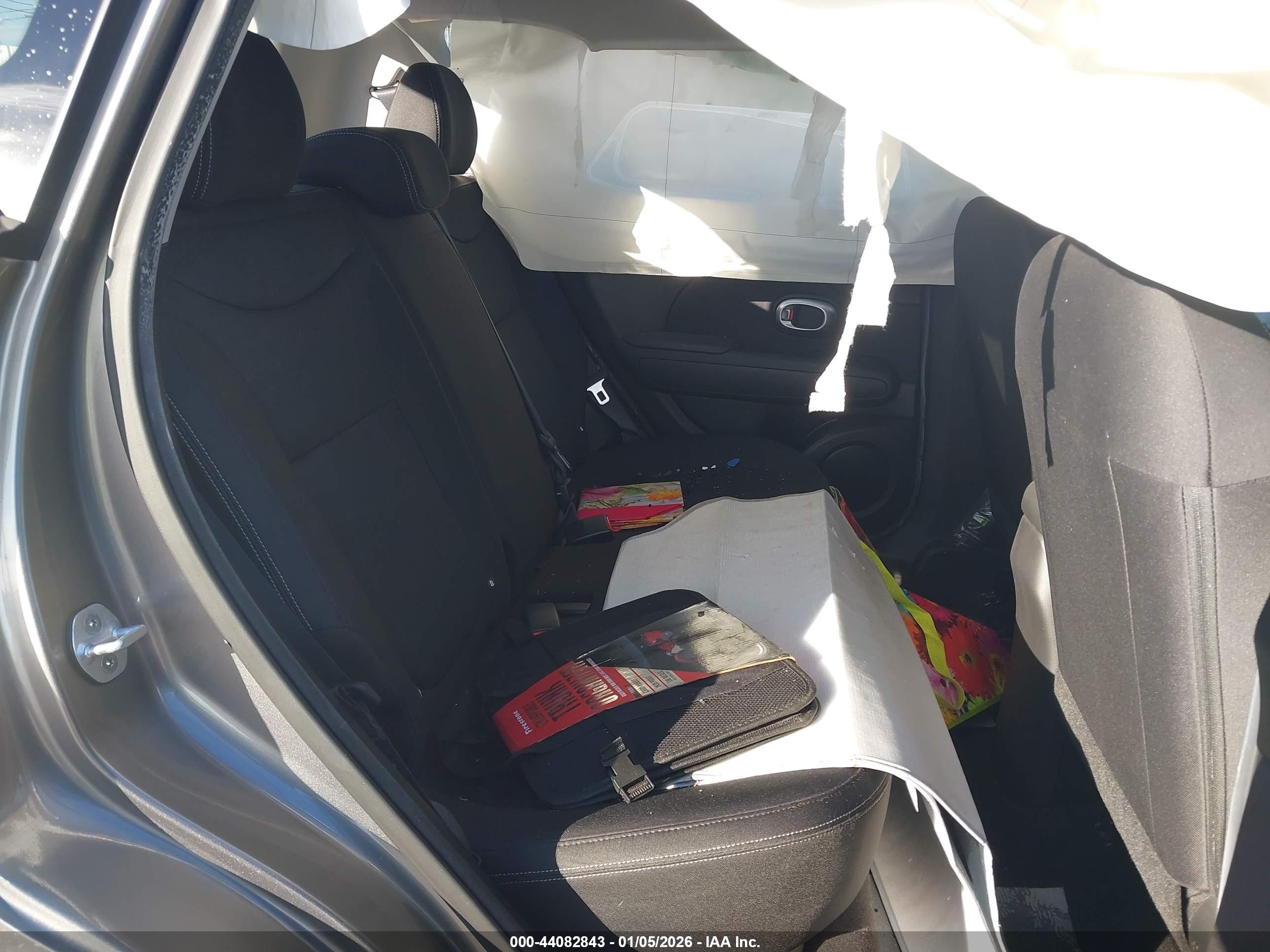 KIA SOUL image 8