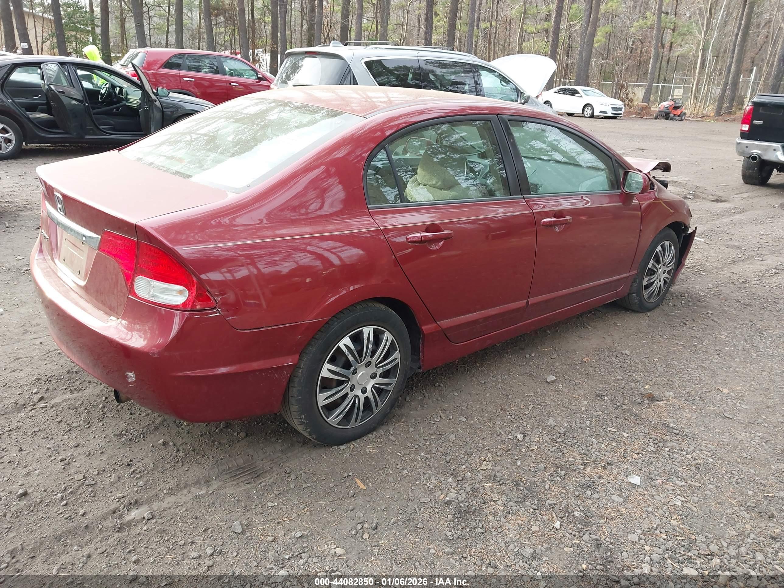 HONDA CIVIC image 4