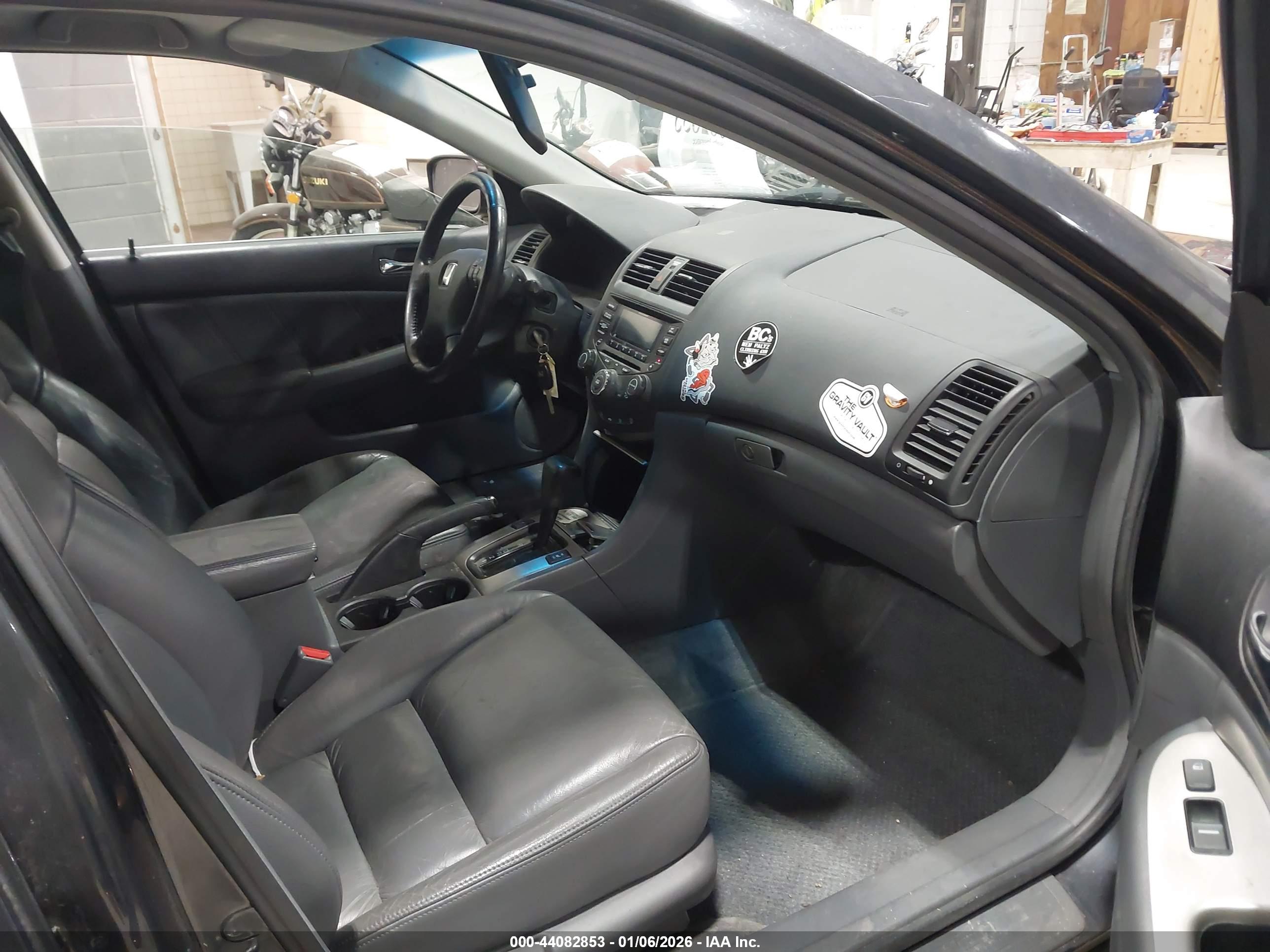 HONDA ACCORD image 5