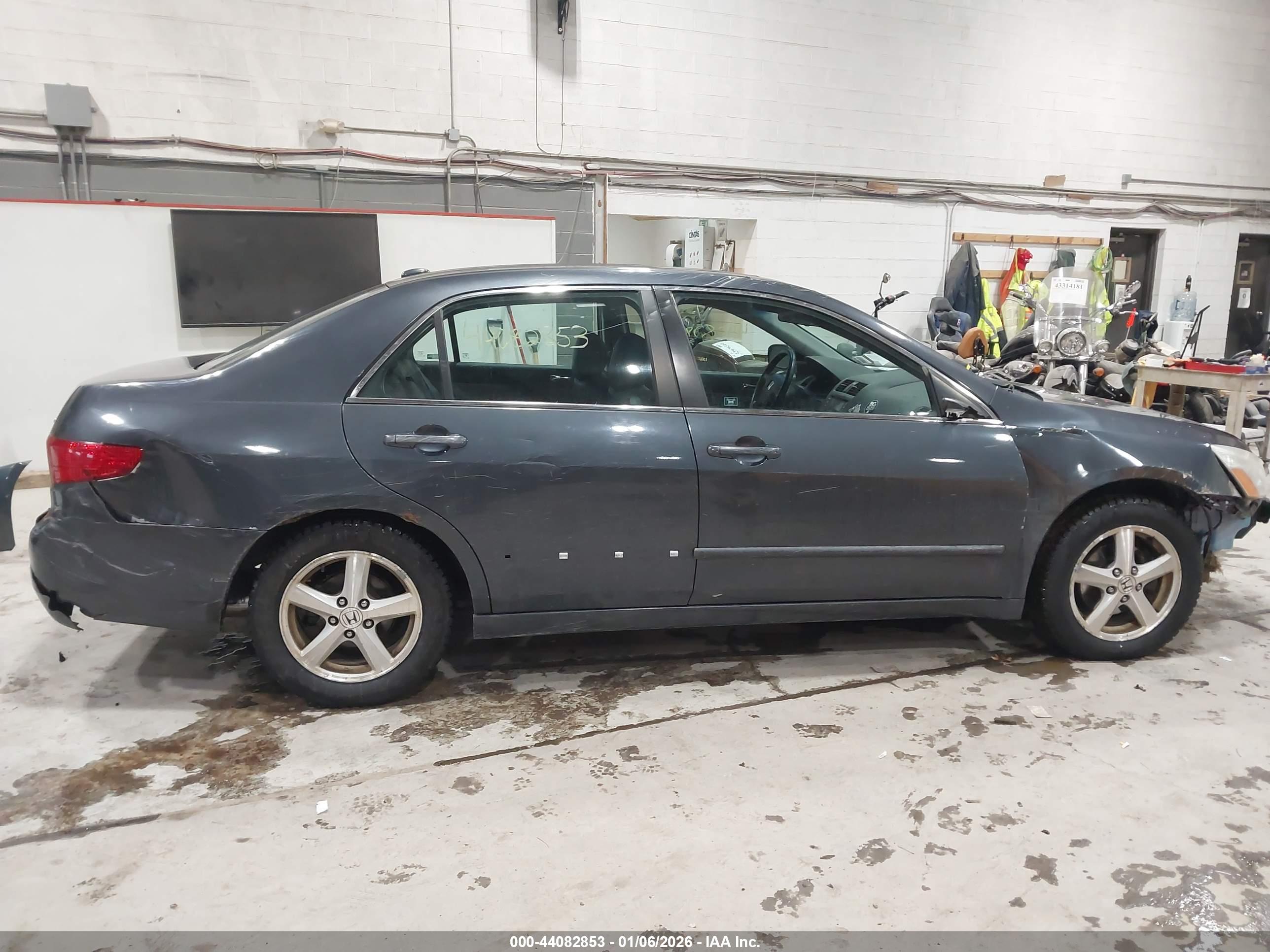 HONDA ACCORD image 6