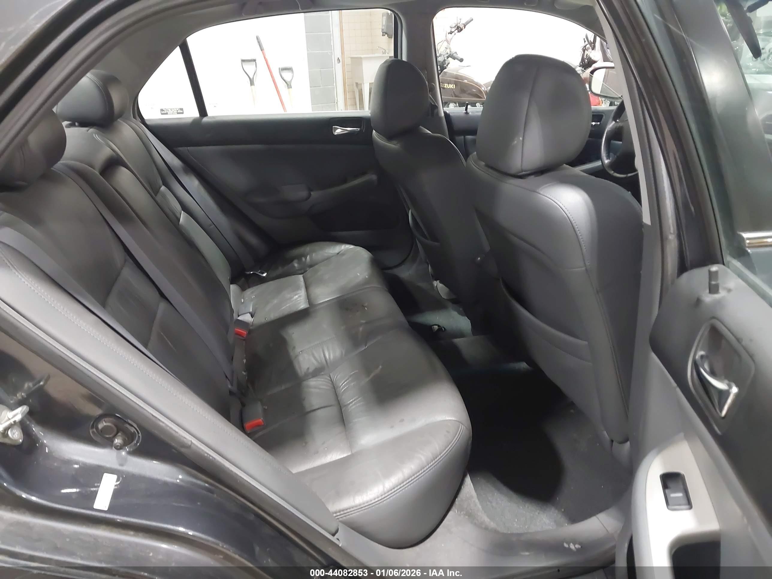 HONDA ACCORD image 8
