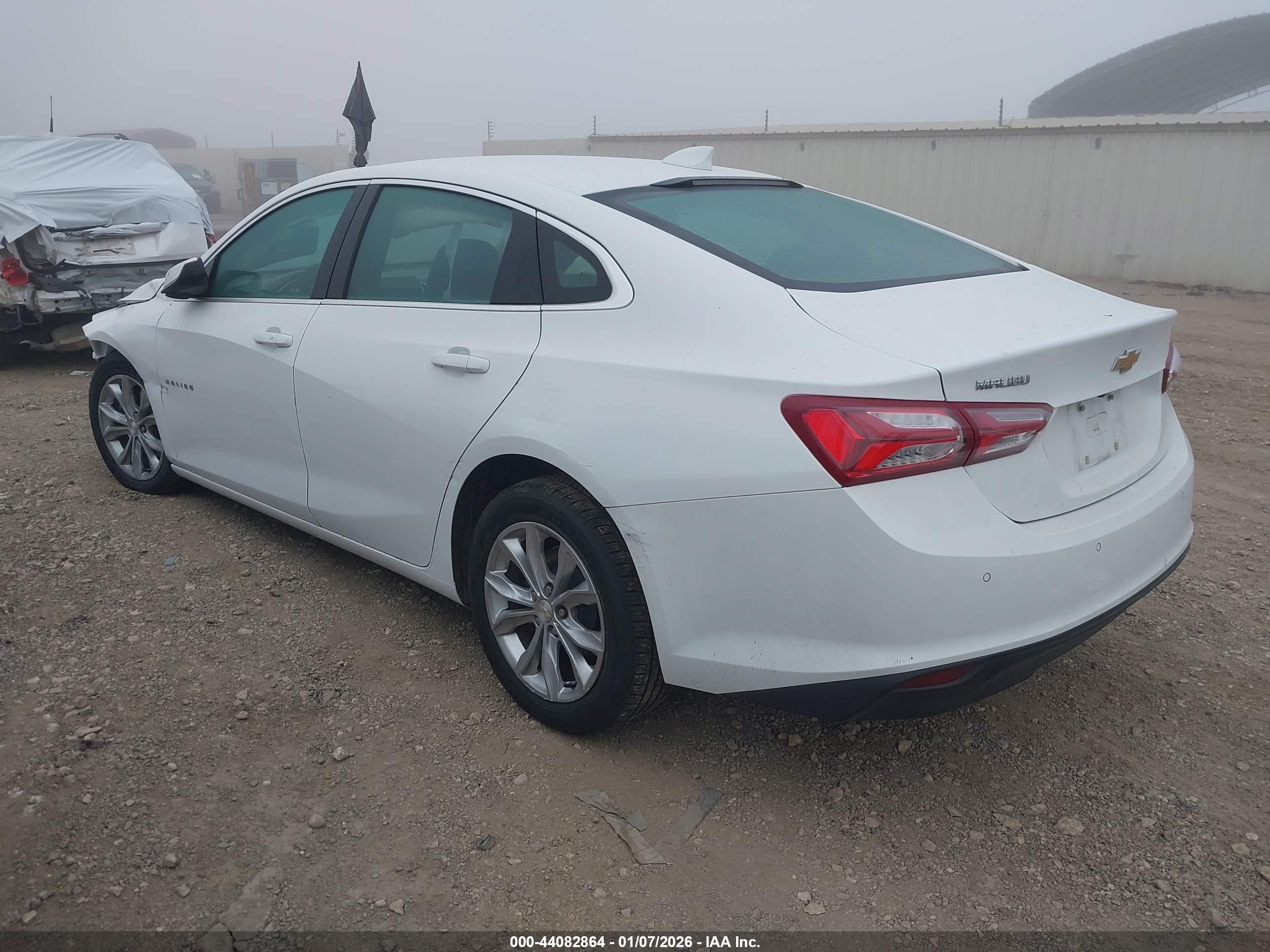 CHEVROLET MALIBU image 3