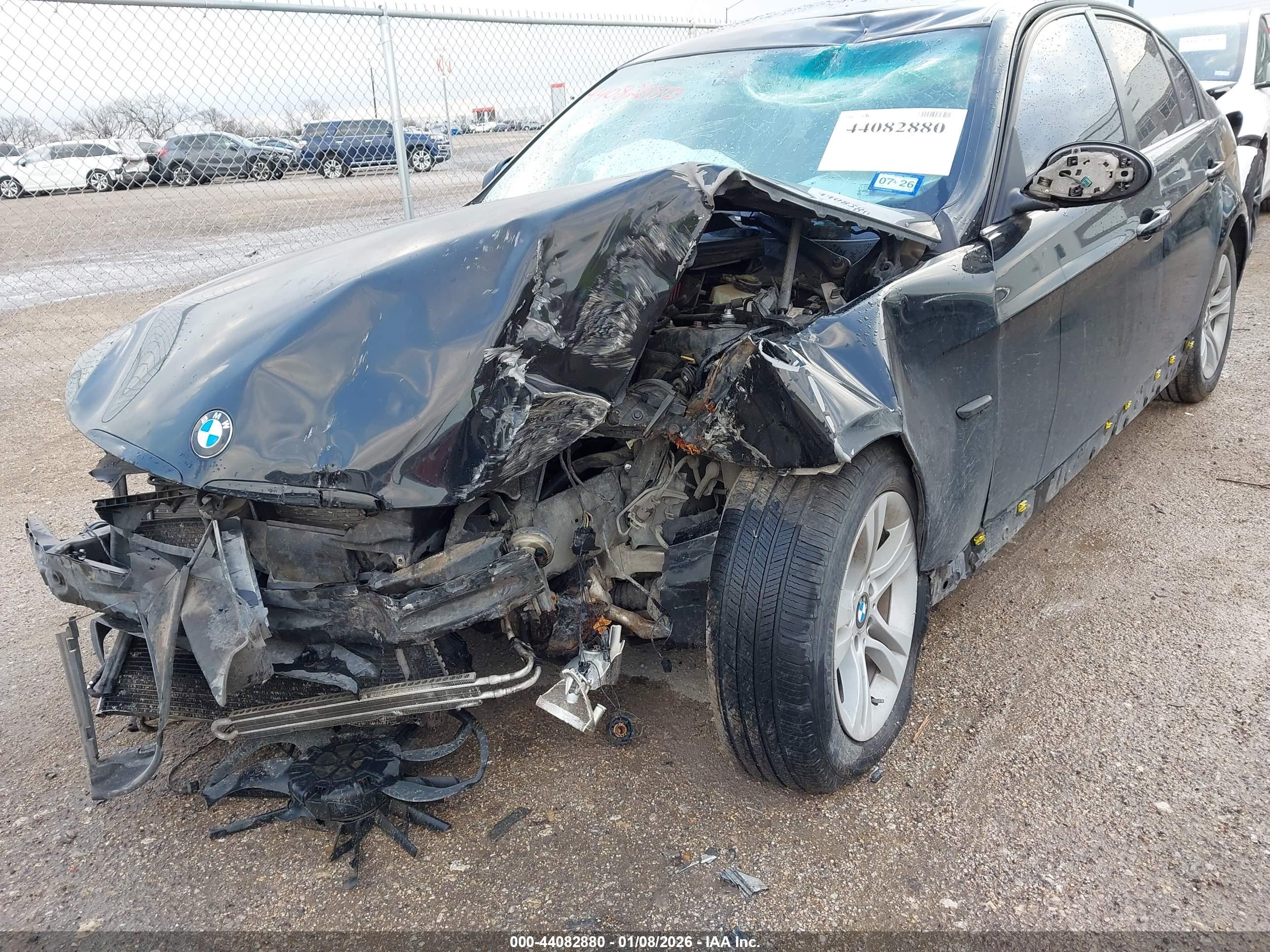 BMW 328I image 6