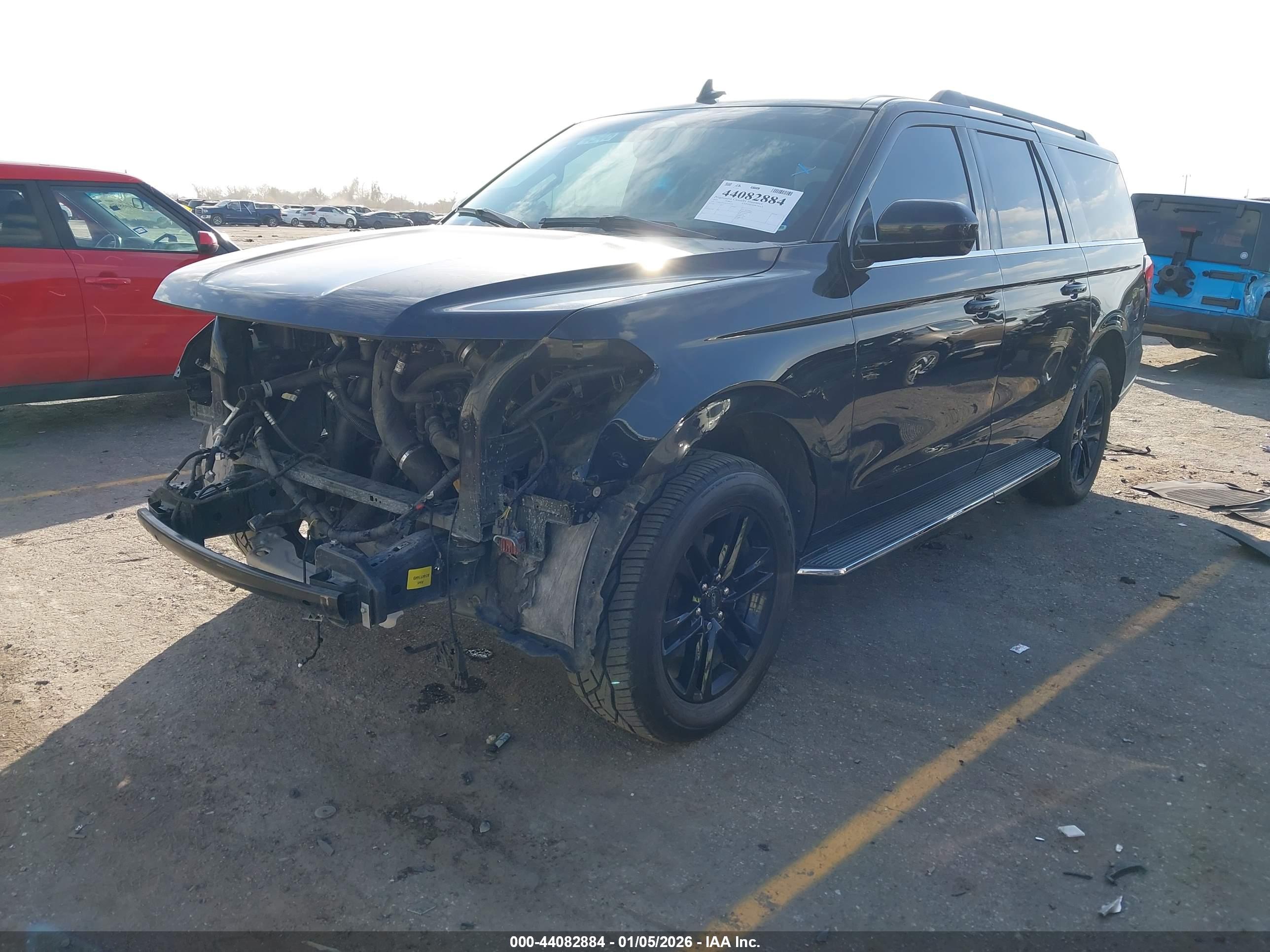 FORD EXPEDITION image 2