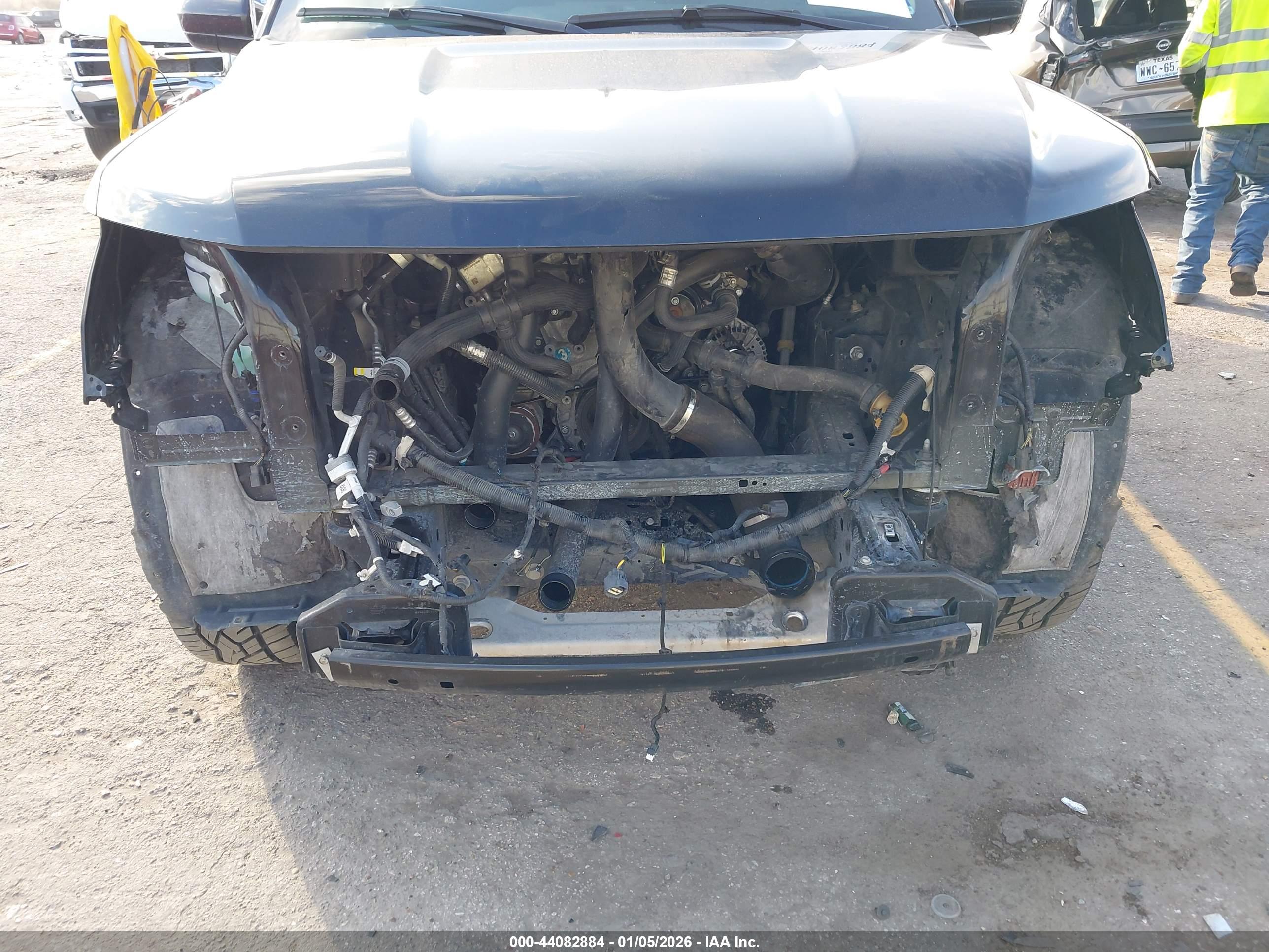 FORD EXPEDITION image 6