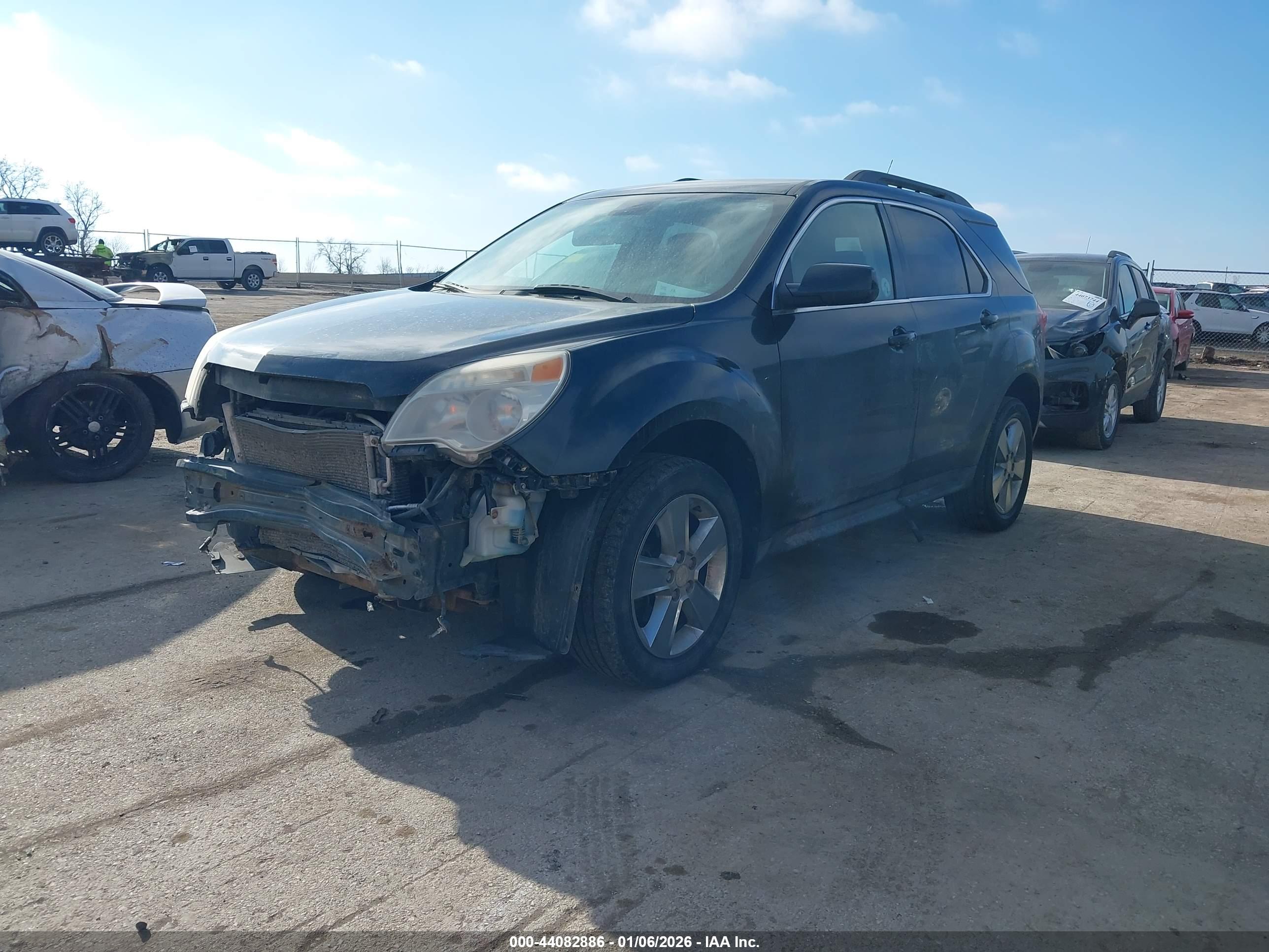 CHEVROLET EQUINOX image 2