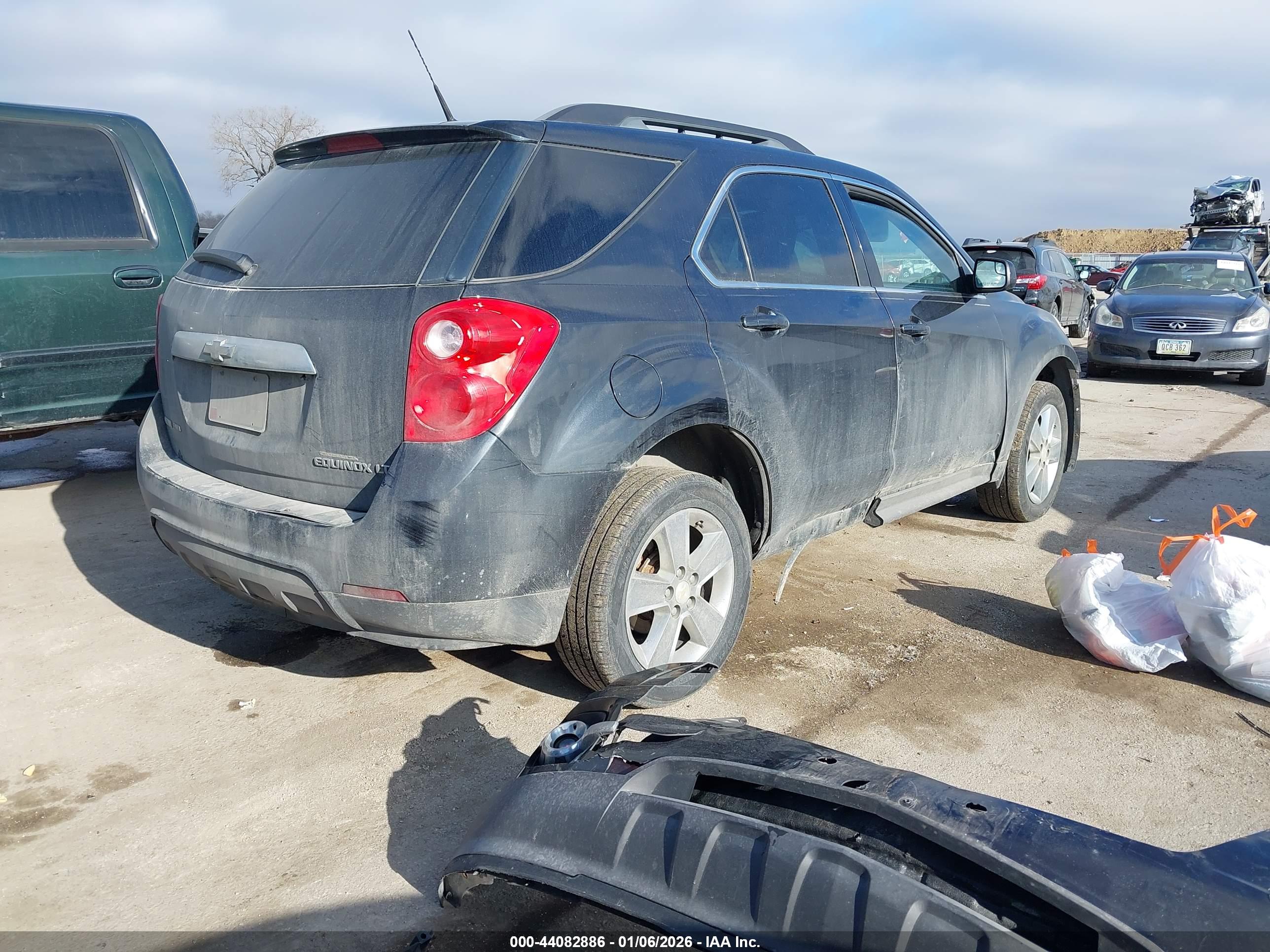 CHEVROLET EQUINOX image 4