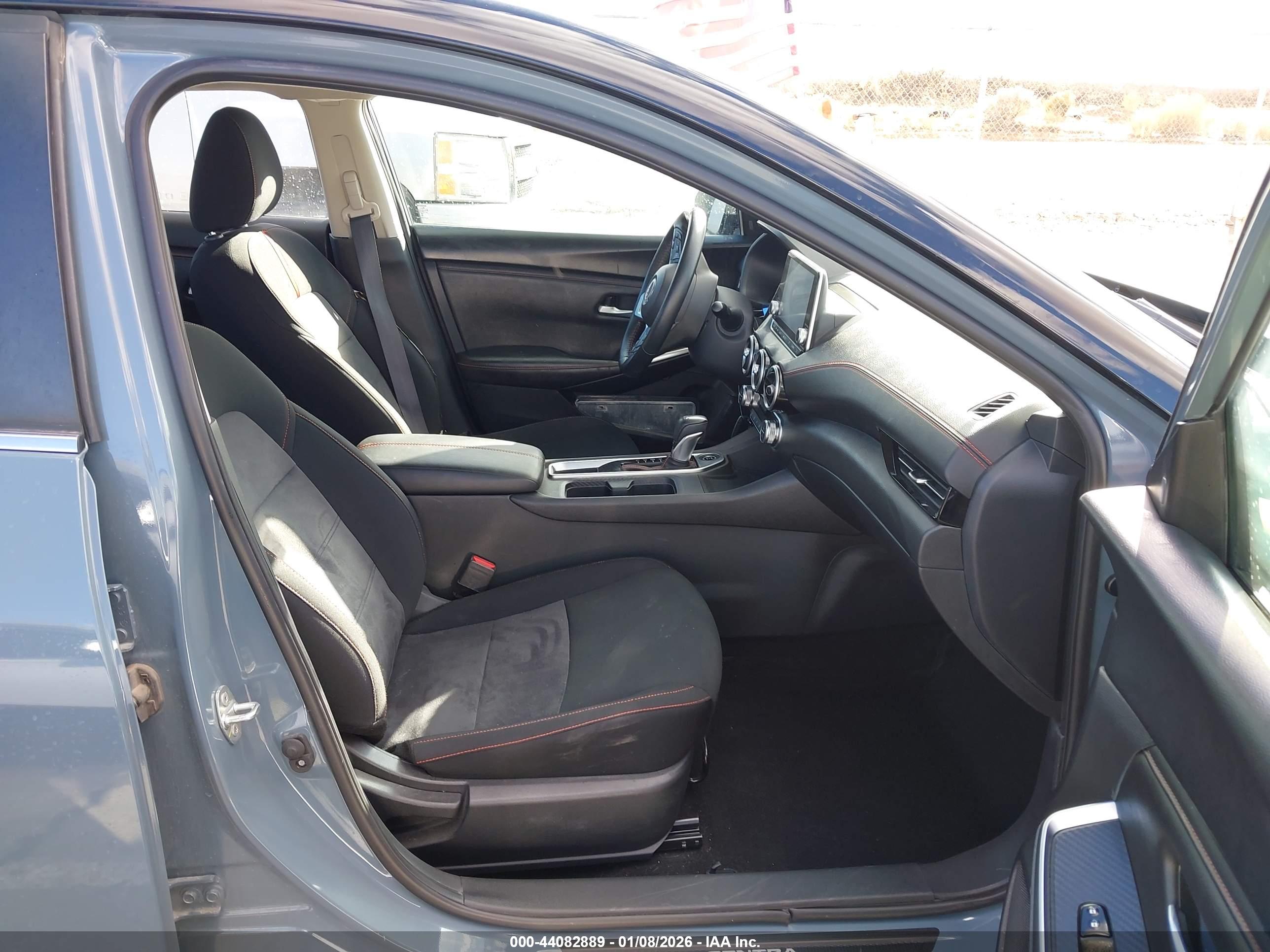 NISSAN SENTRA image 5