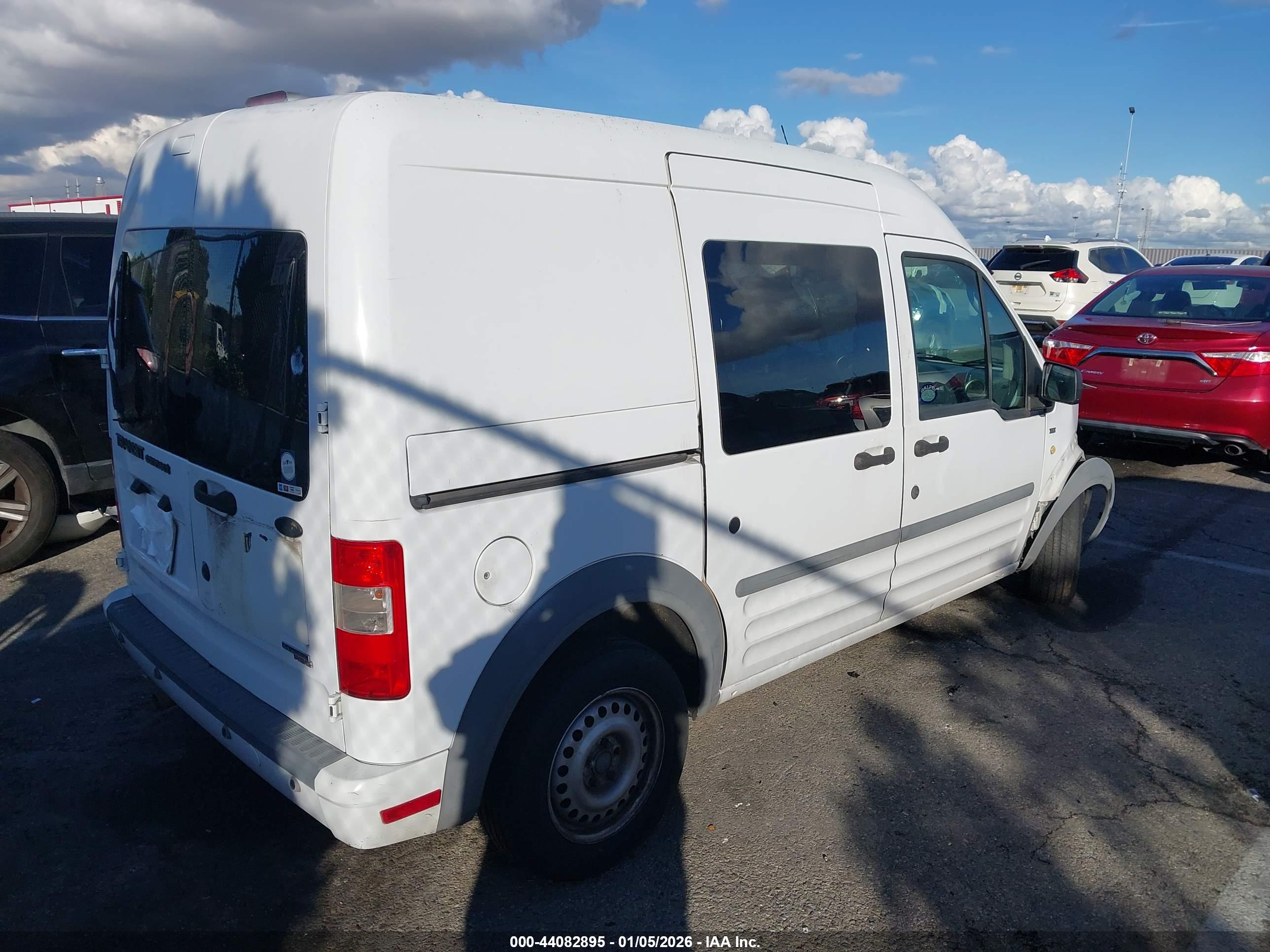 FORD TRANSIT image 4