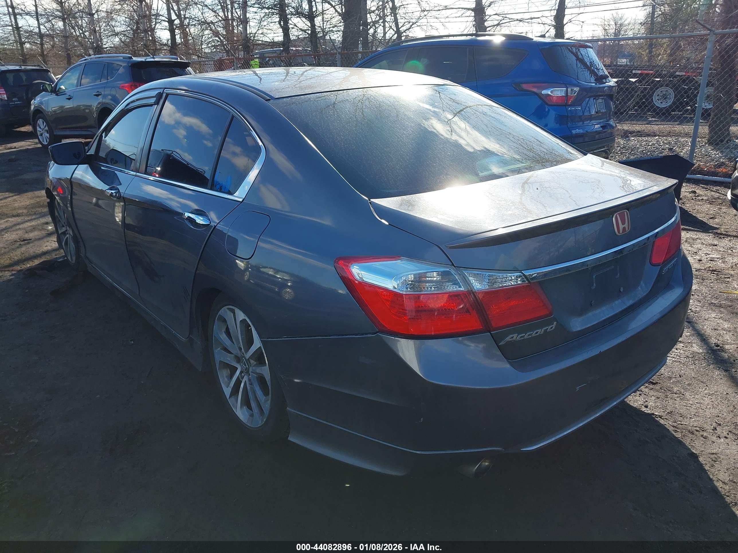 HONDA ACCORD image 3