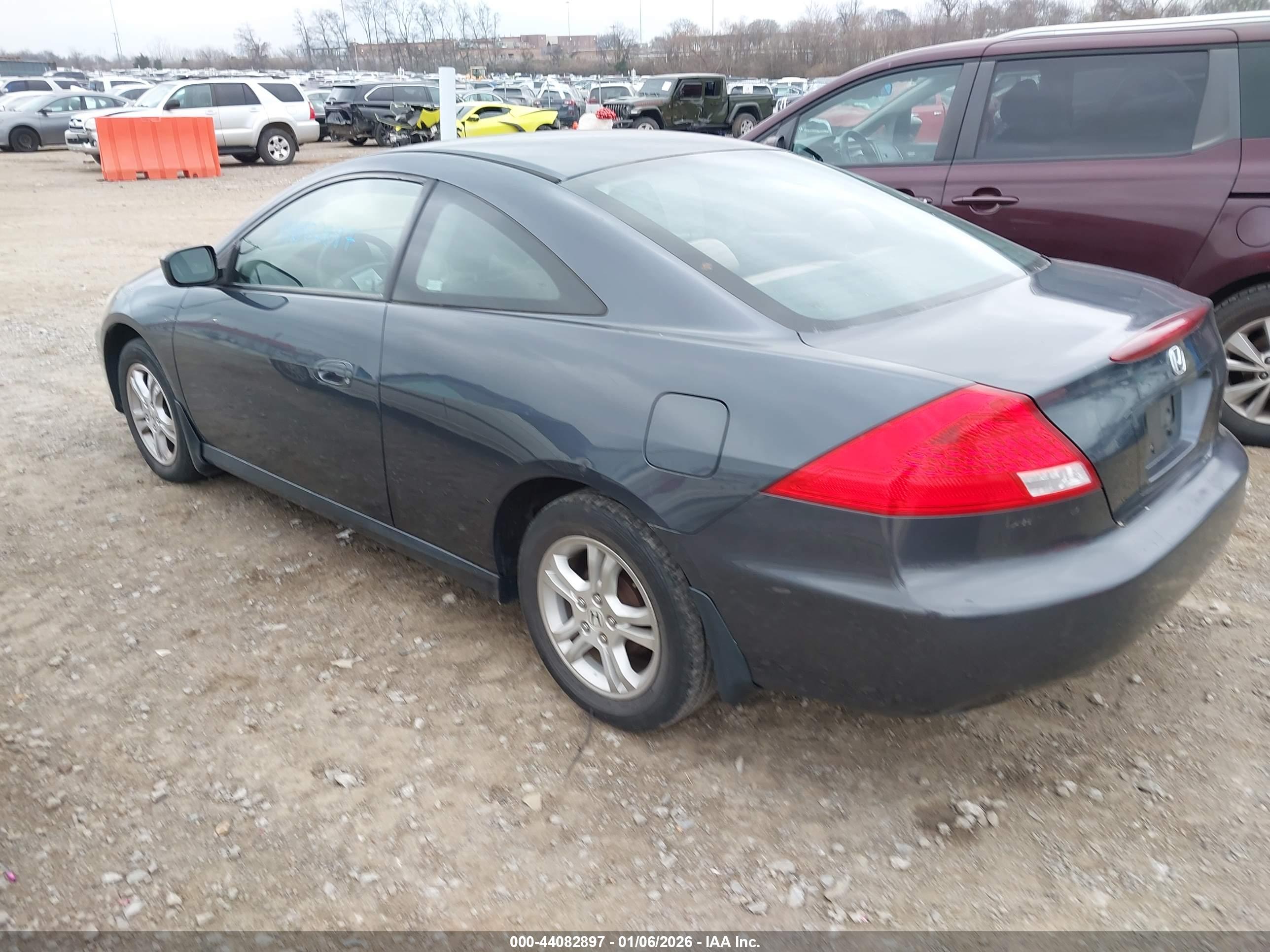 HONDA ACCORD image 3