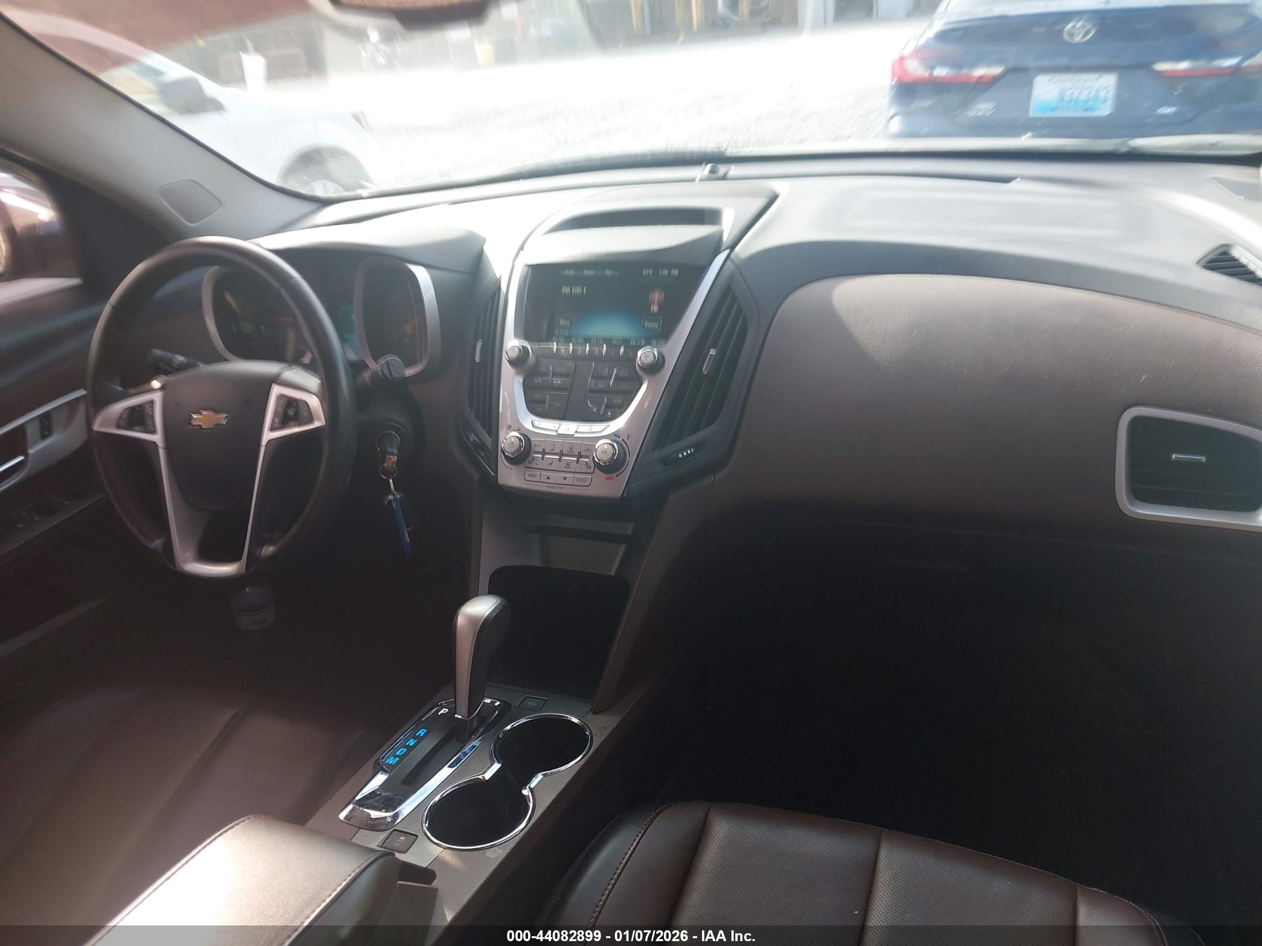 CHEVROLET EQUINOX image 5