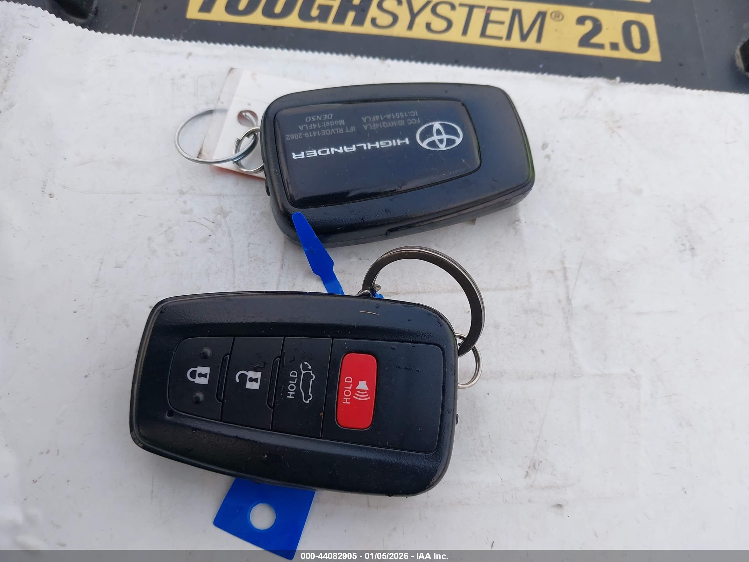 TOYOTA HIGHLANDER image 11