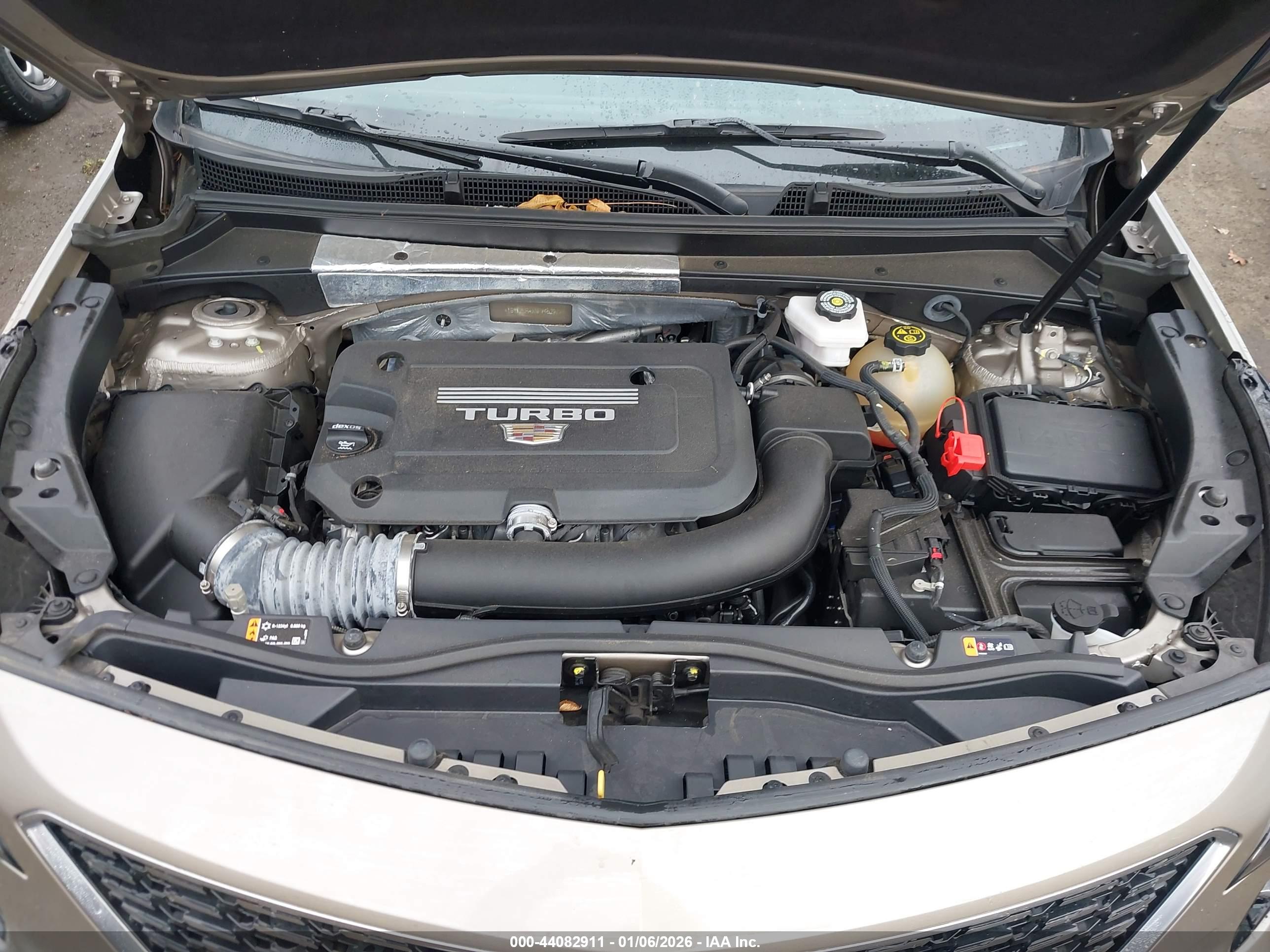 CADILLAC XT4 image 10