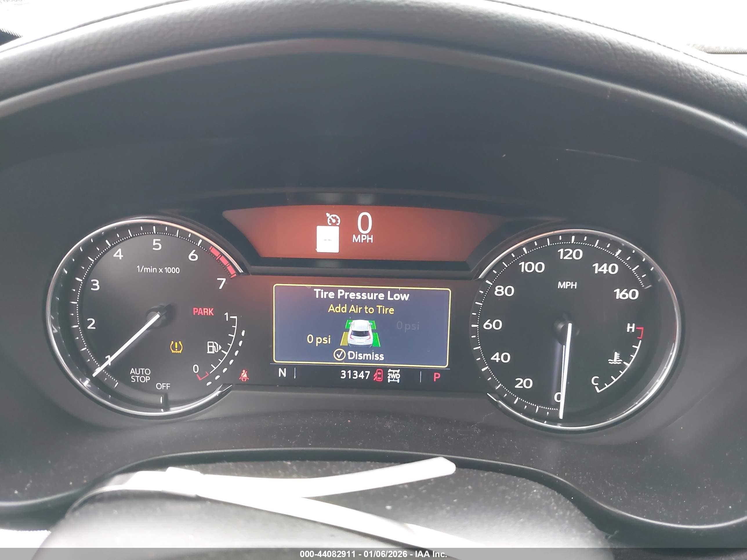 CADILLAC XT4 image 7