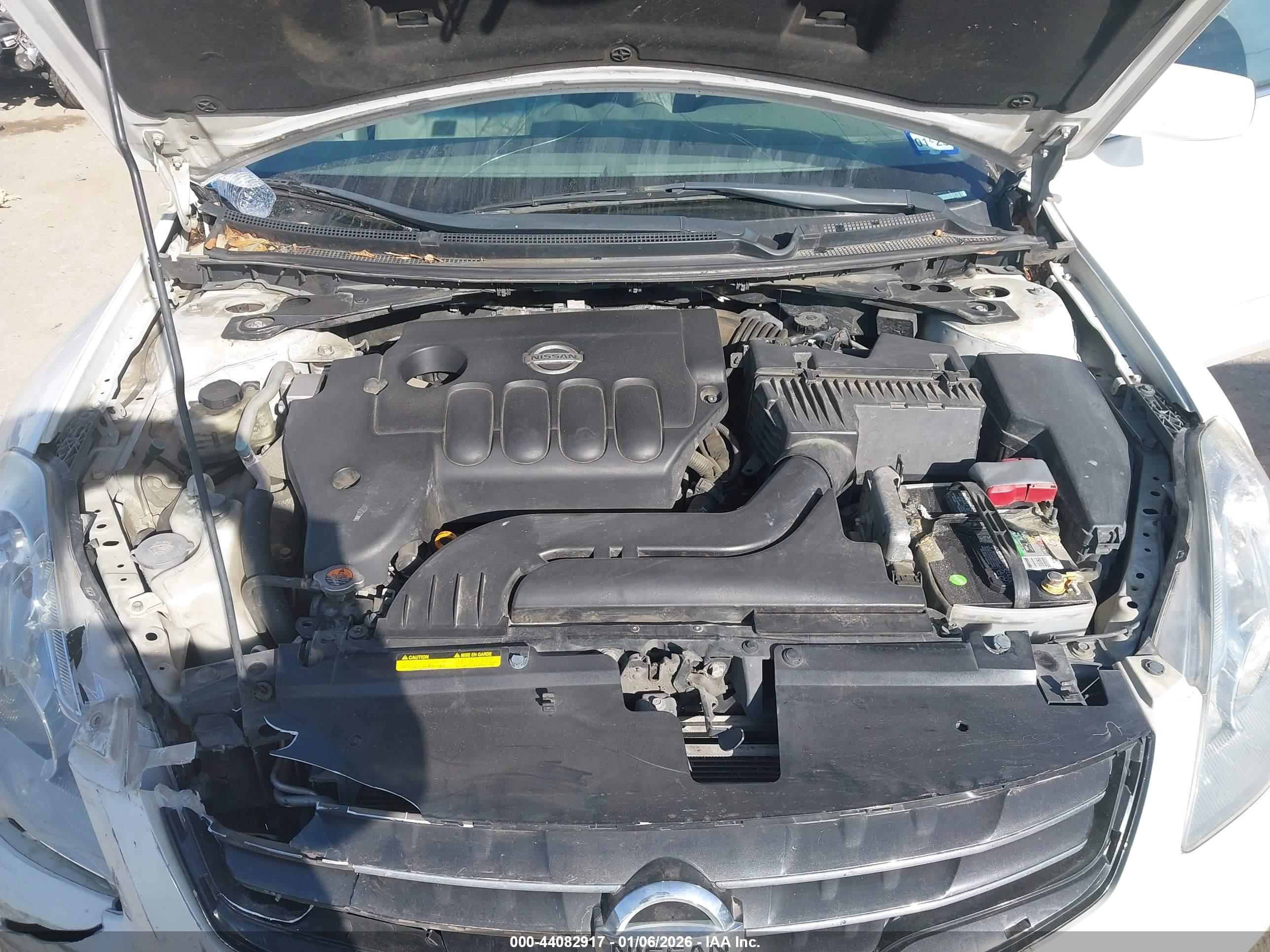 NISSAN ALTIMA image 10