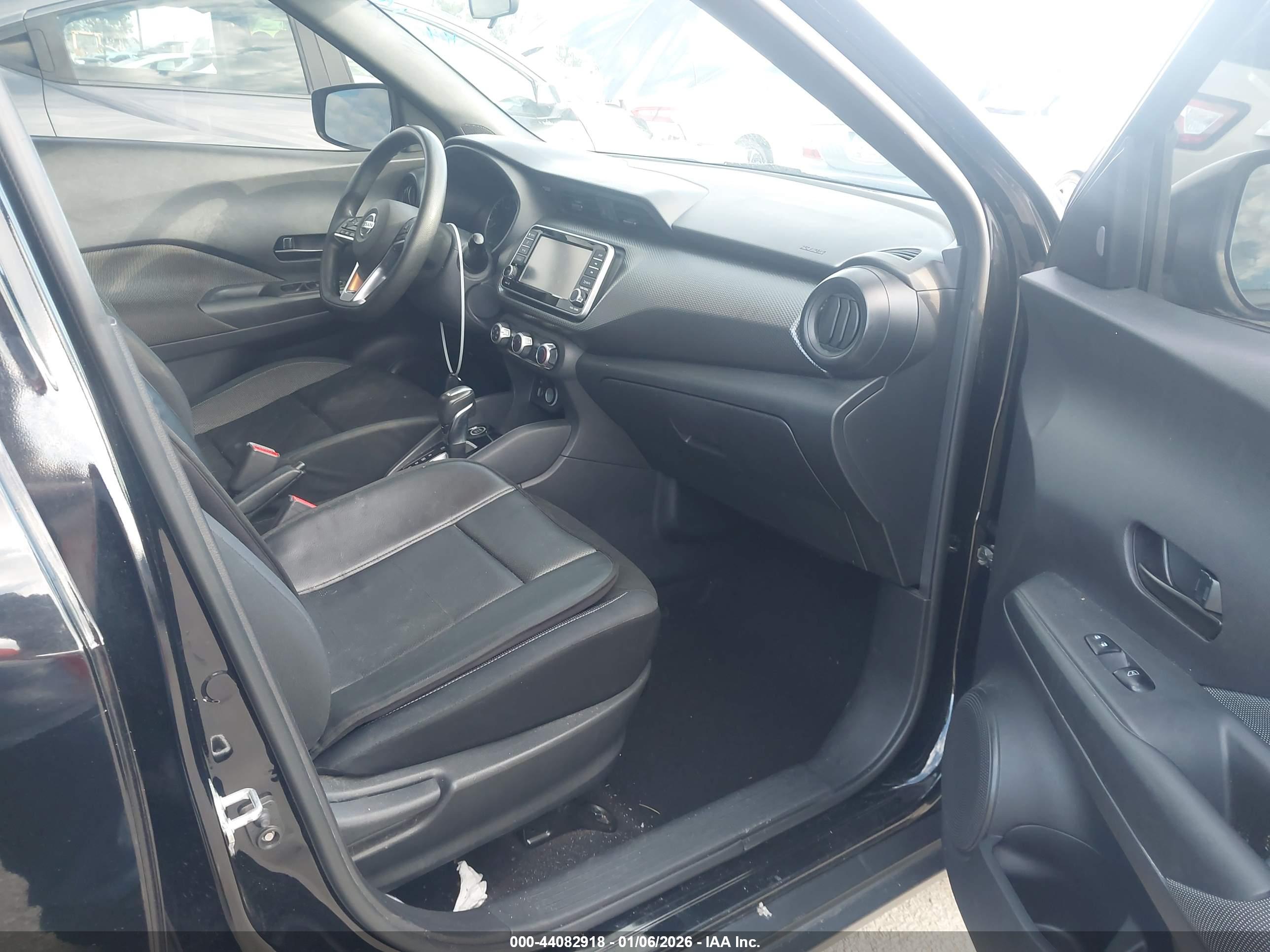 NISSAN KICKS image 5