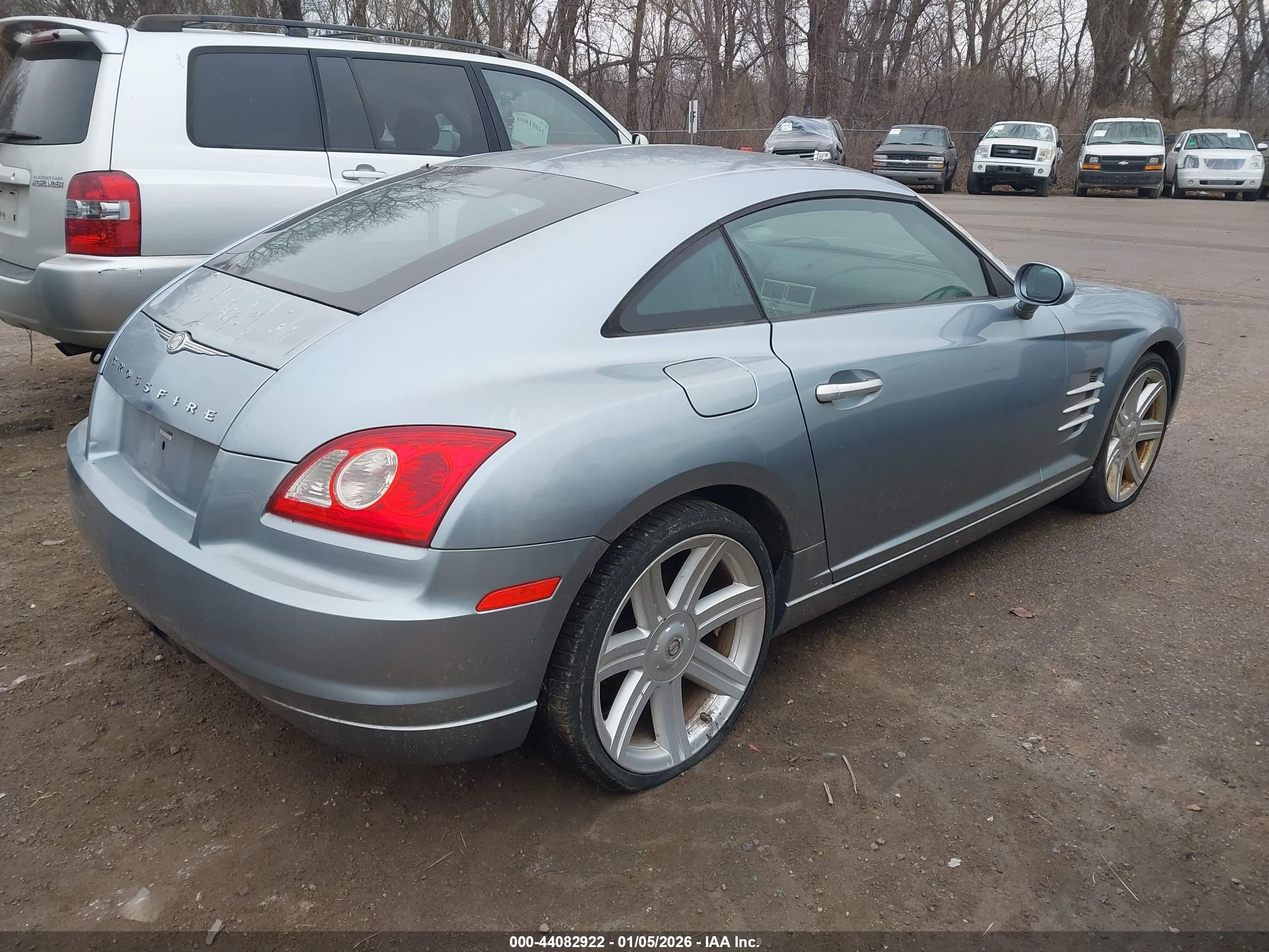 CHRYSLER CROSSFIRE image 4
