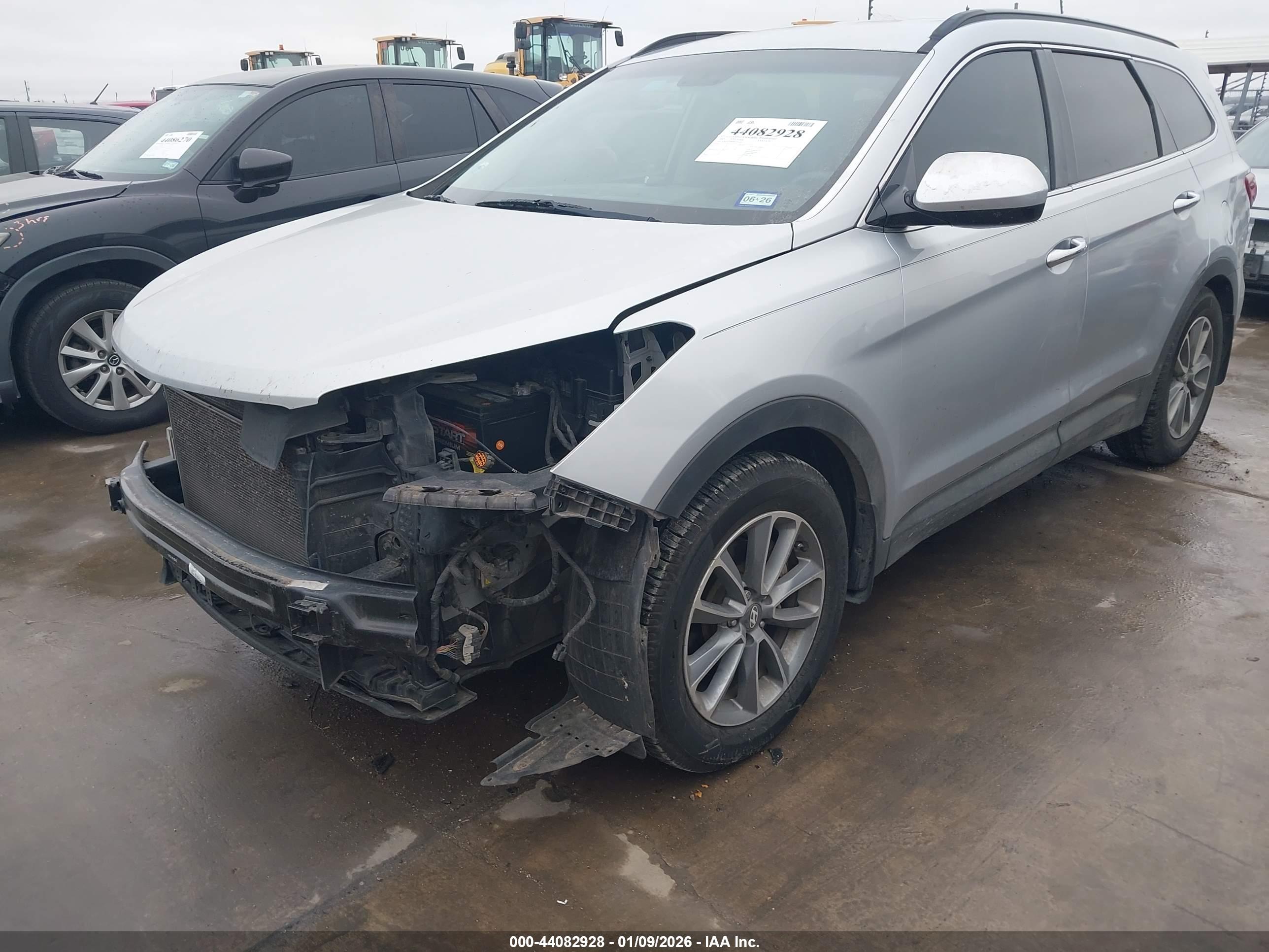 HYUNDAI SANTA image 2