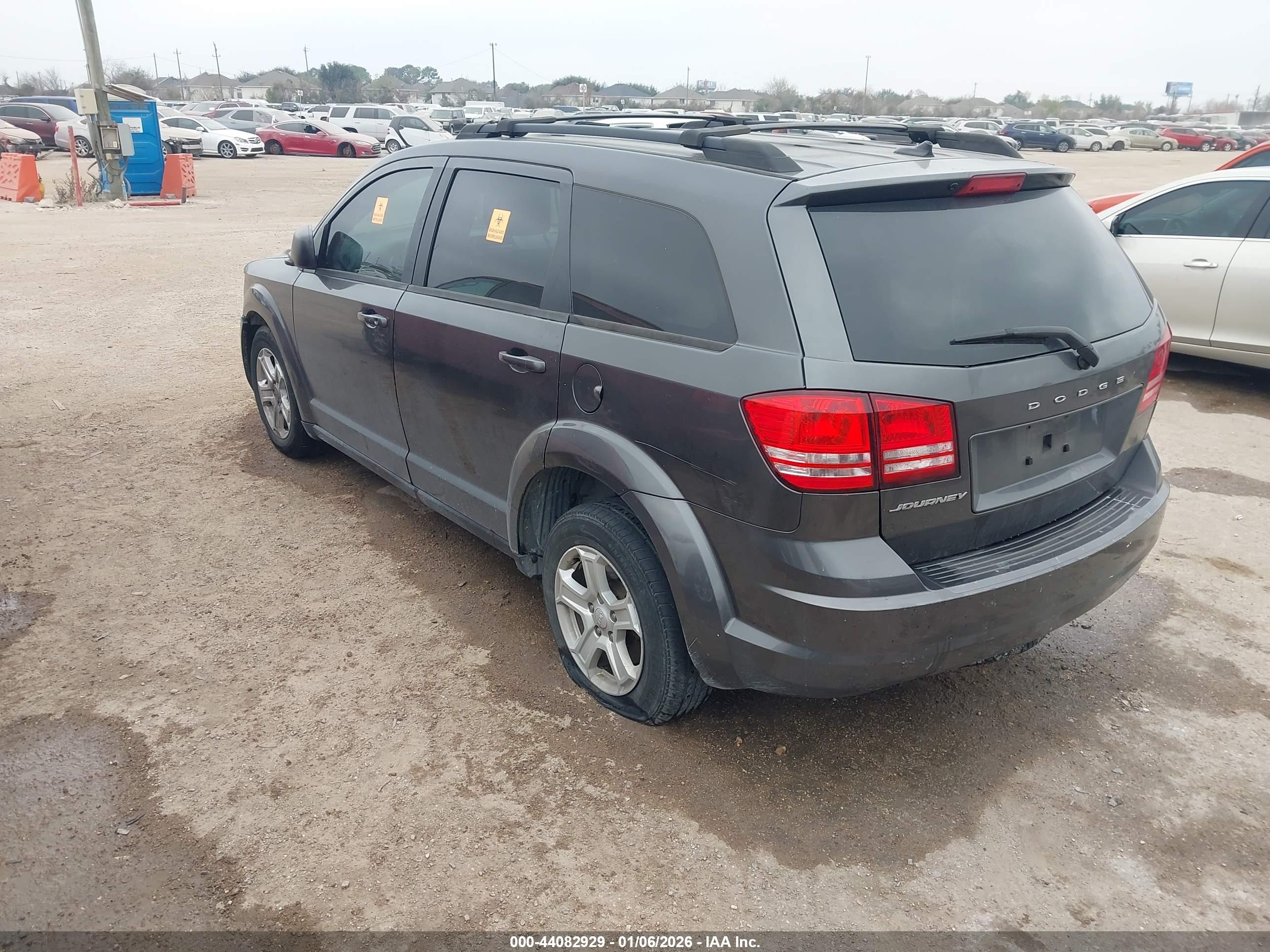 DODGE JOURNEY image 3