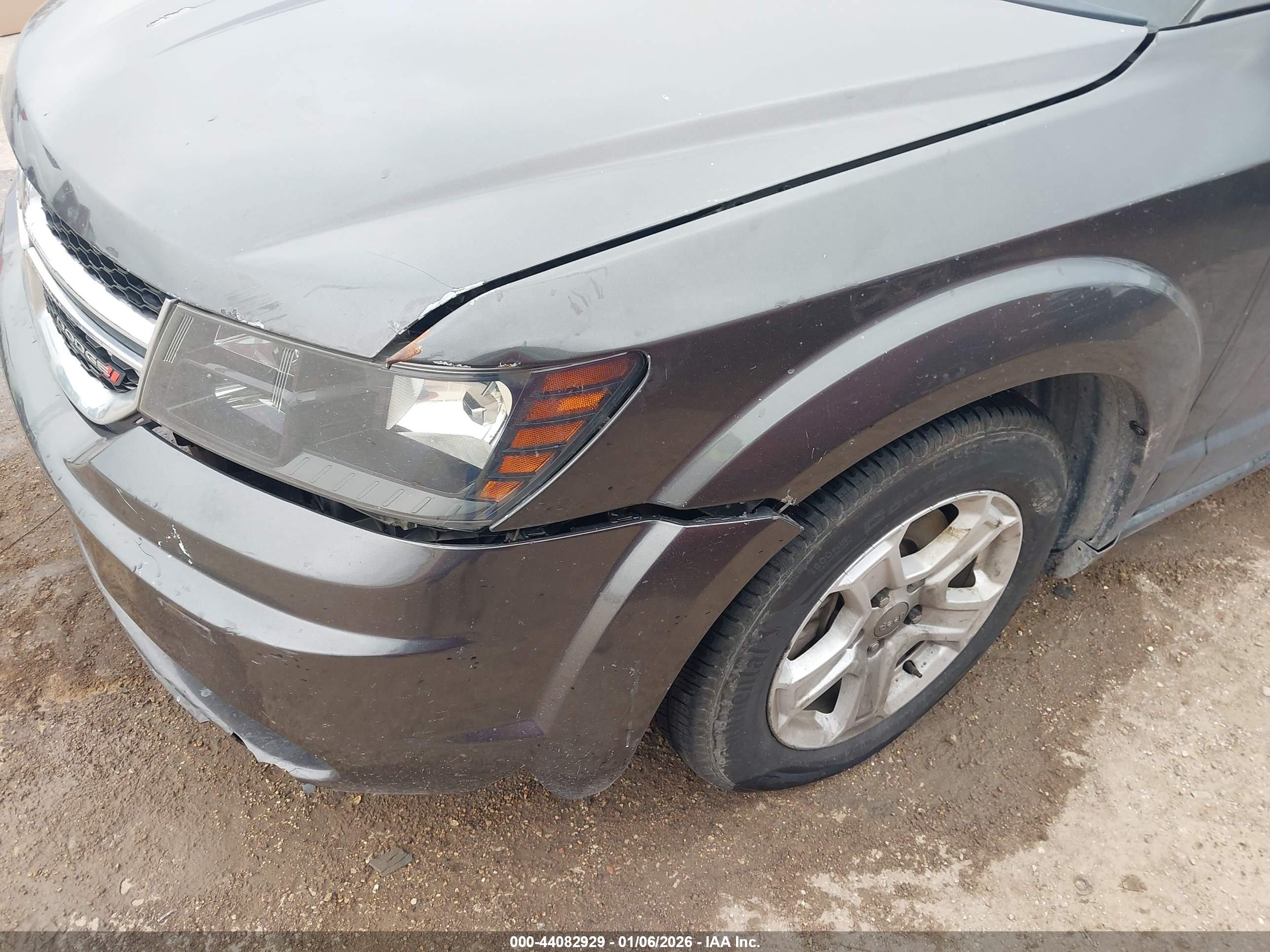 DODGE JOURNEY image 6