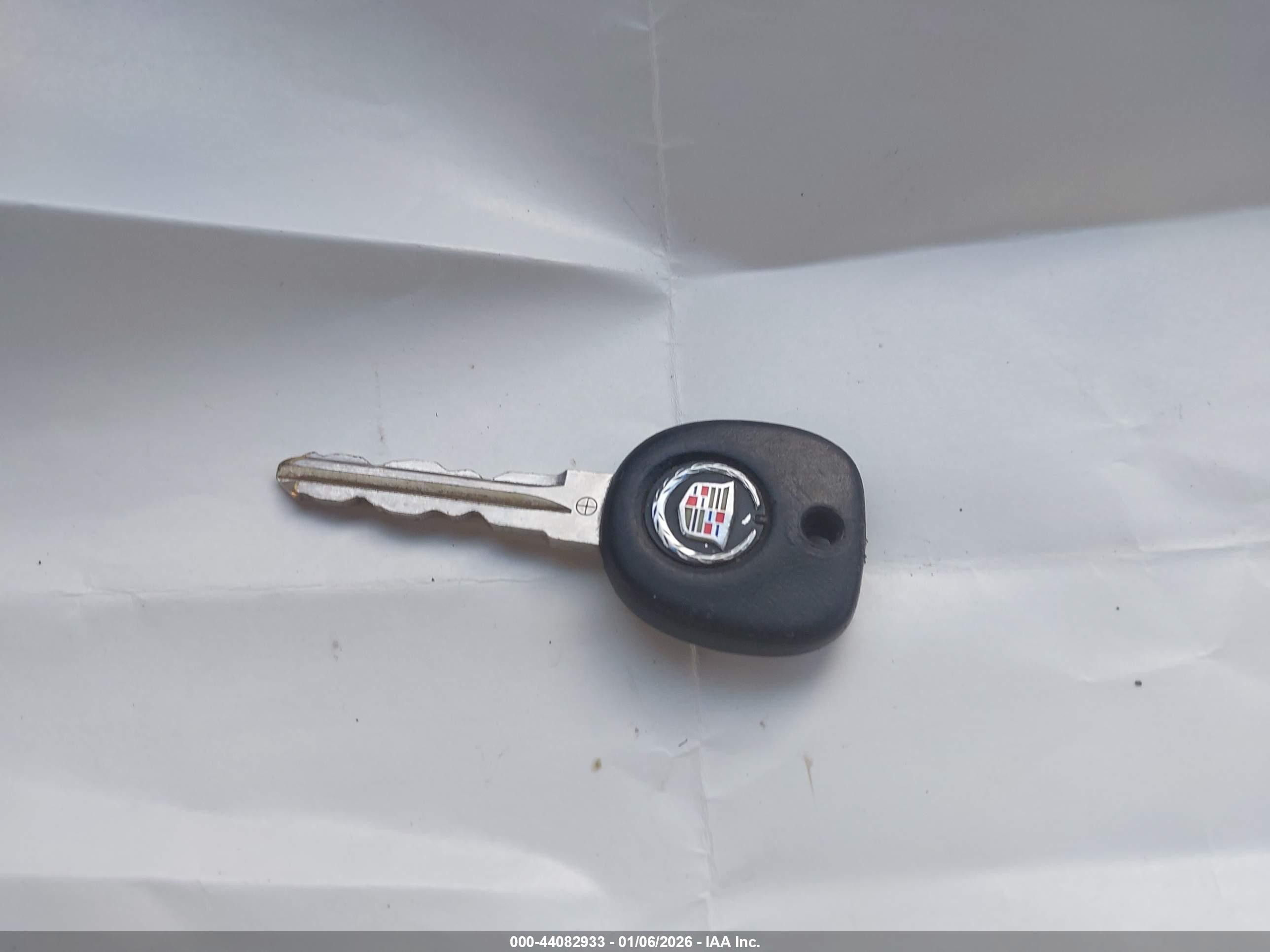 CADILLAC CTS image 11
