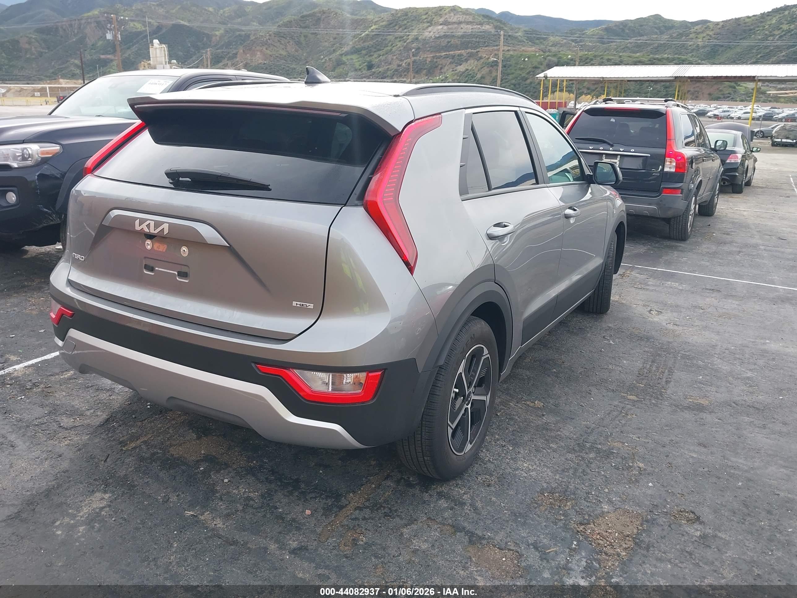 KIA NIRO image 4