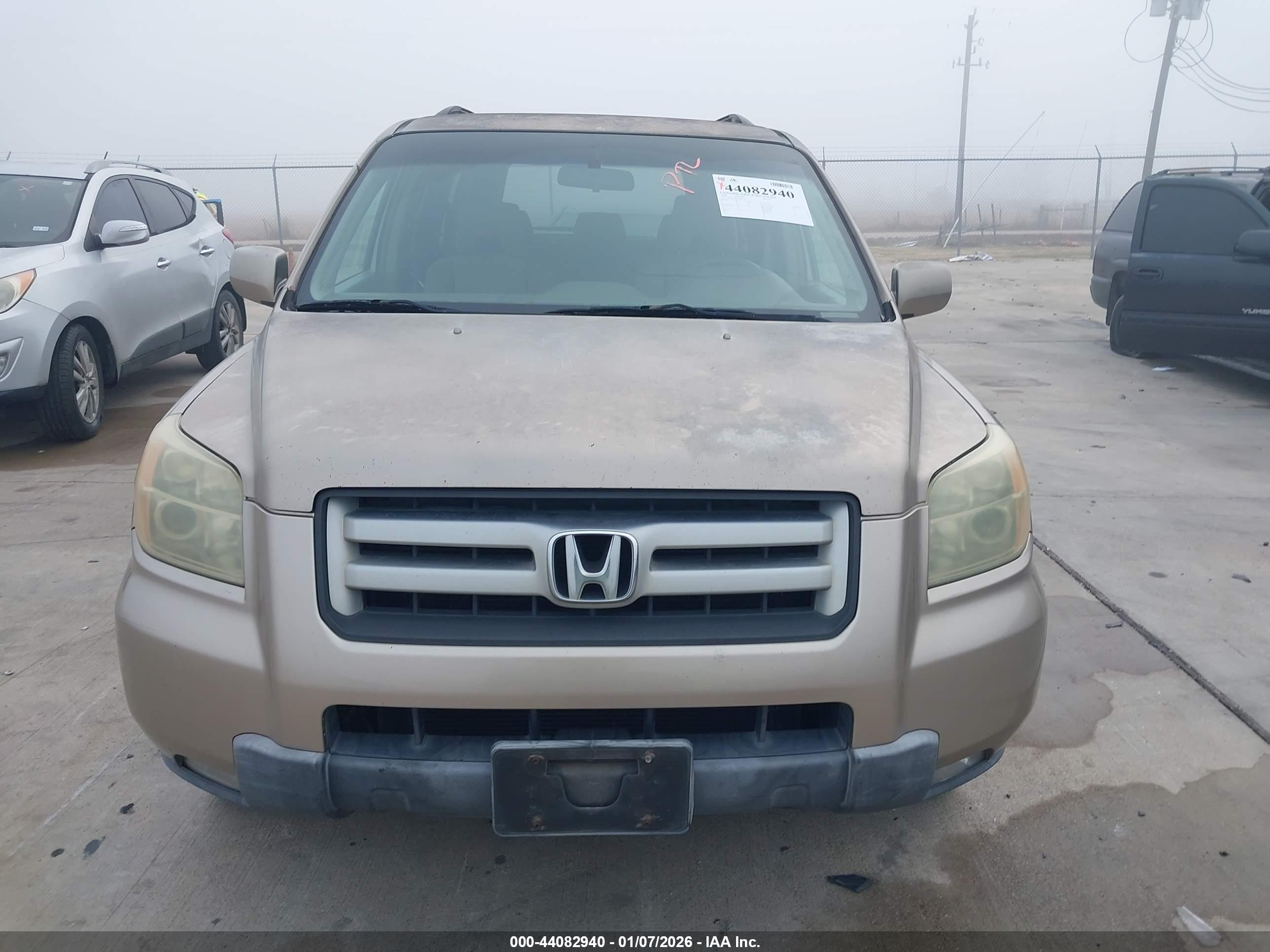 HONDA PILOT image 6