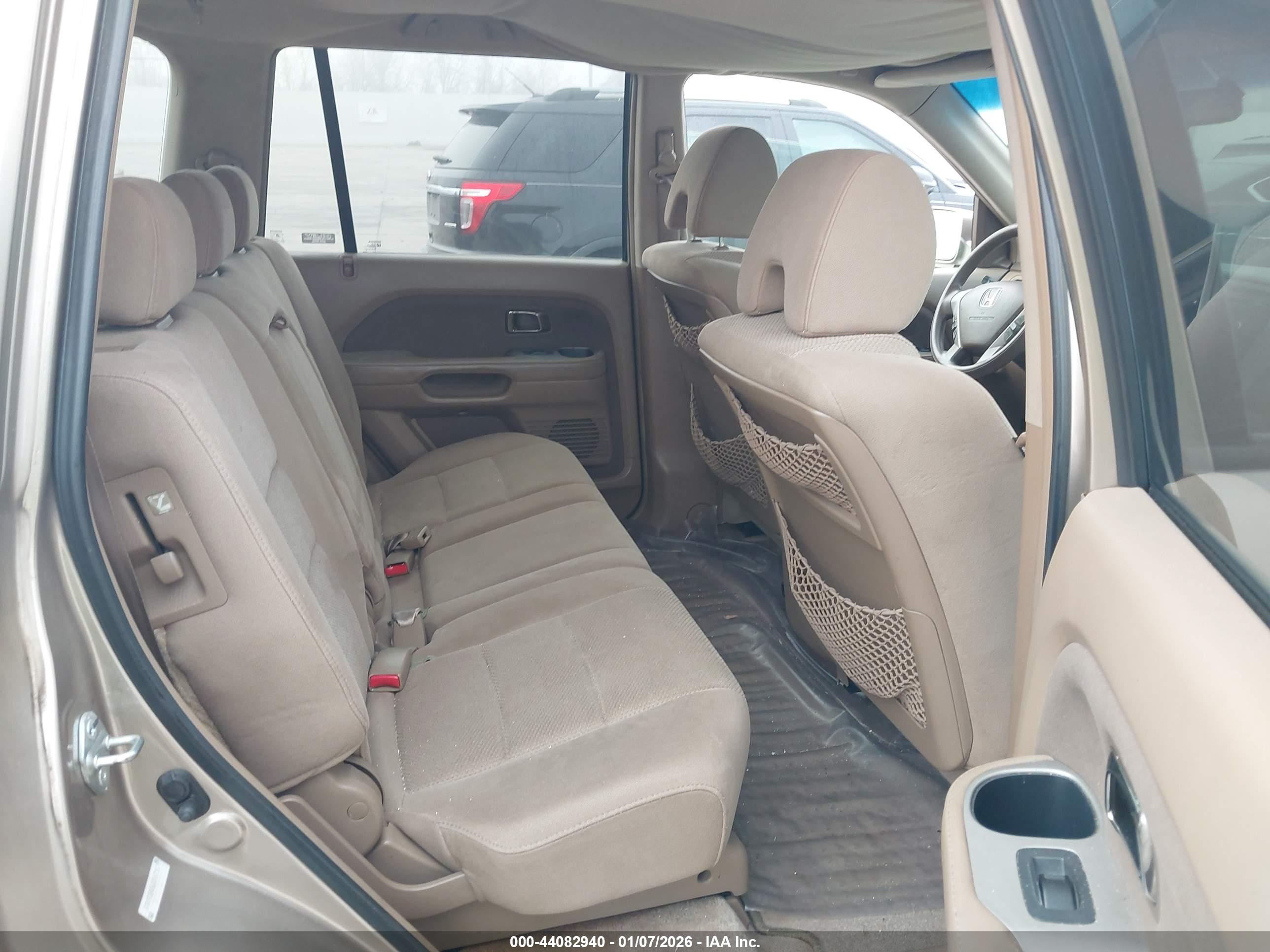 HONDA PILOT image 8
