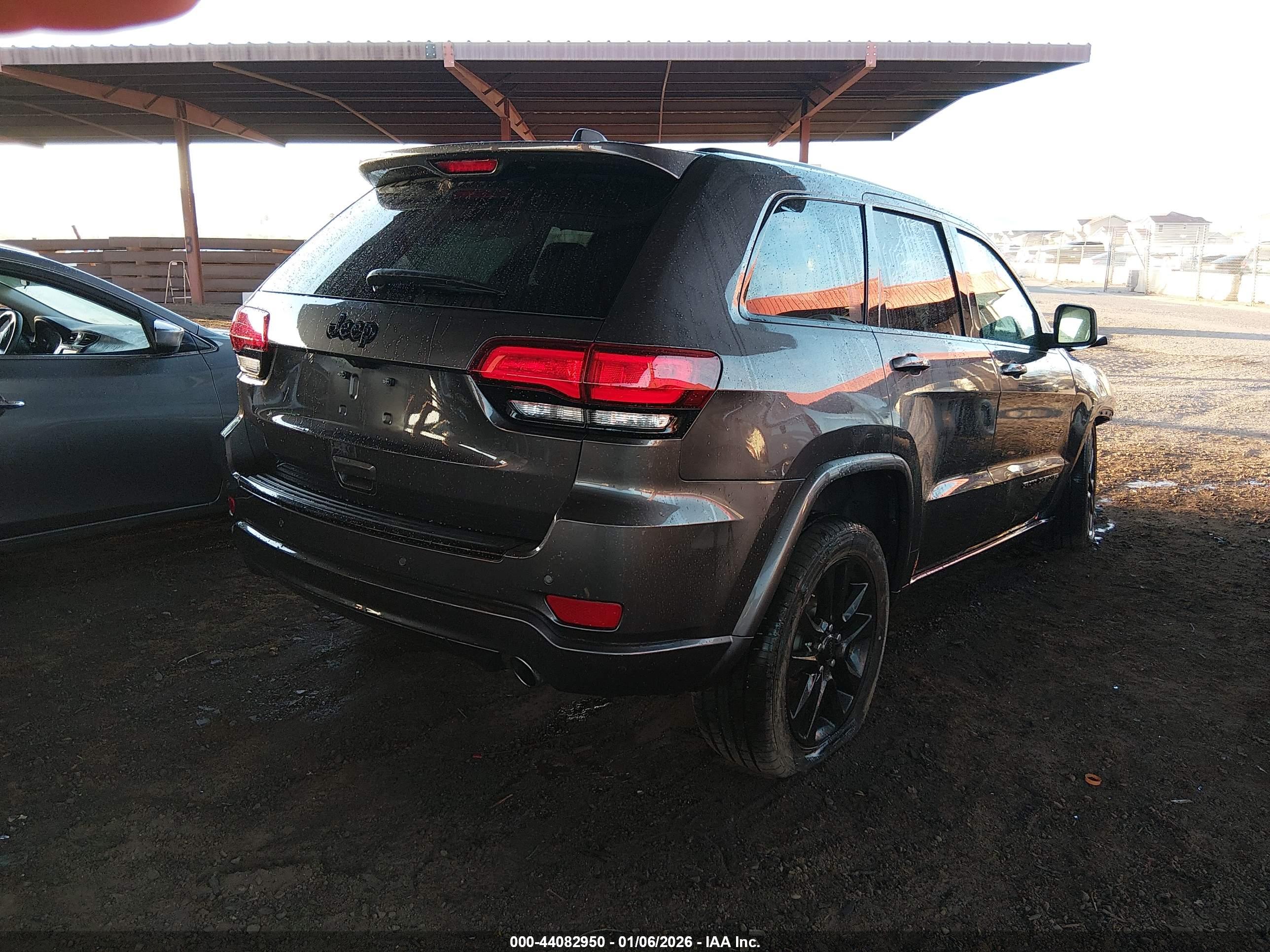JEEP GRAND image 4