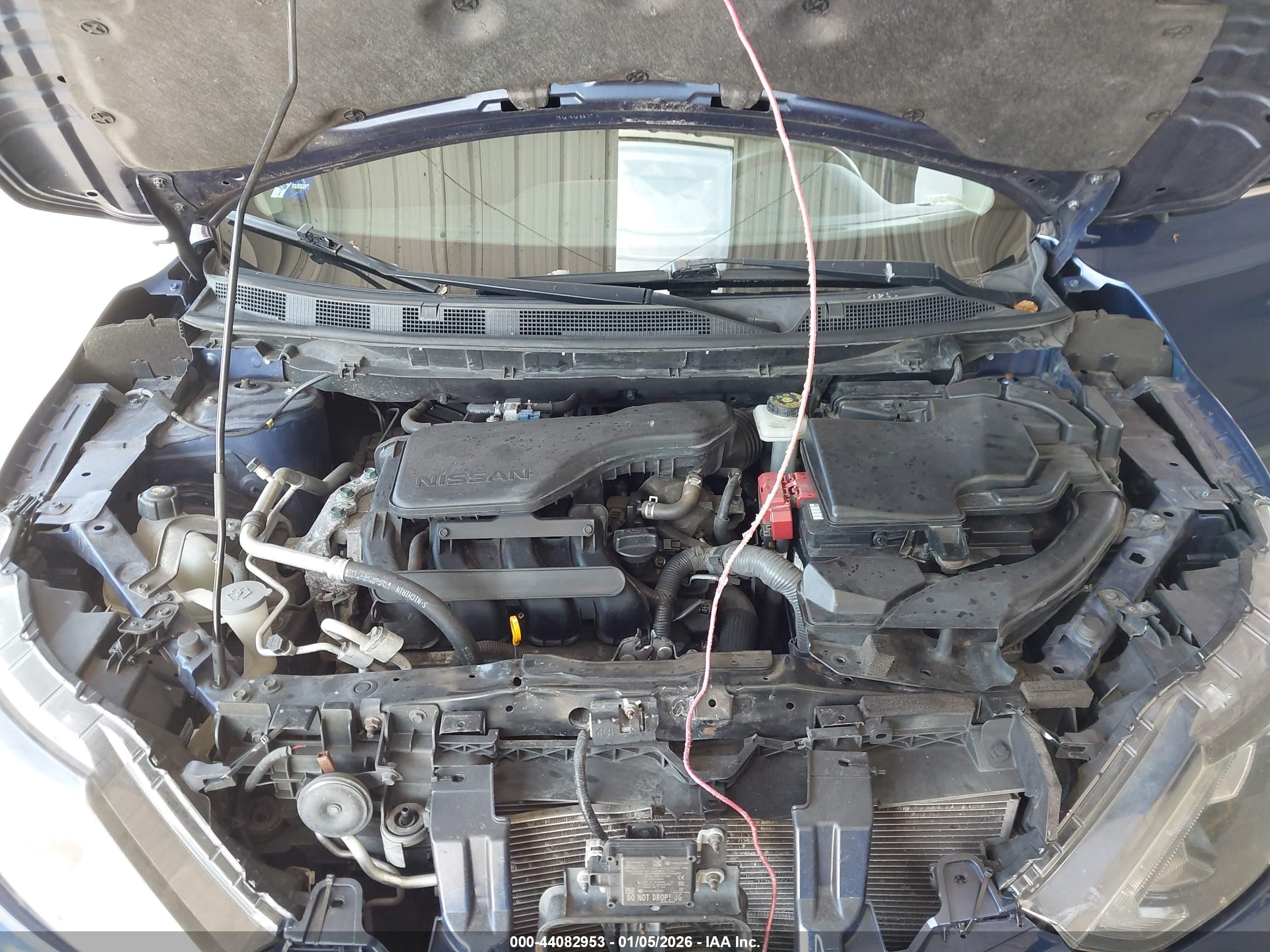 NISSAN ROGUE image 10