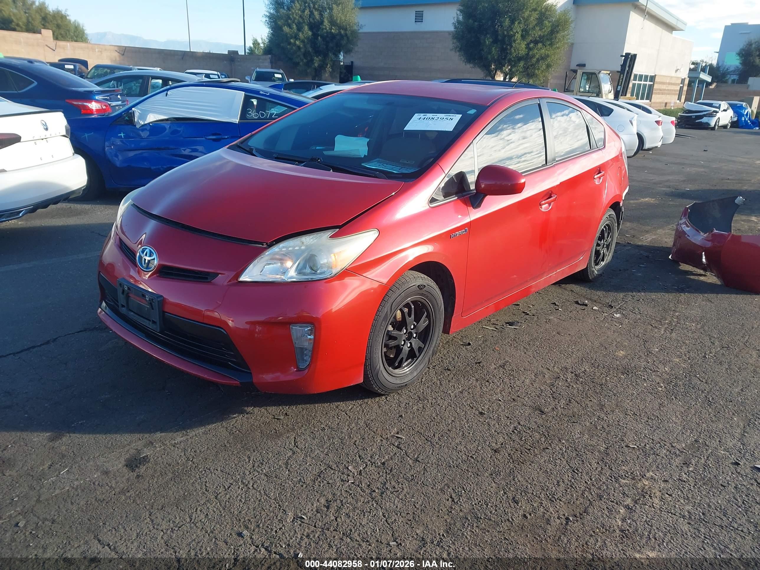 TOYOTA PRIUS image 2