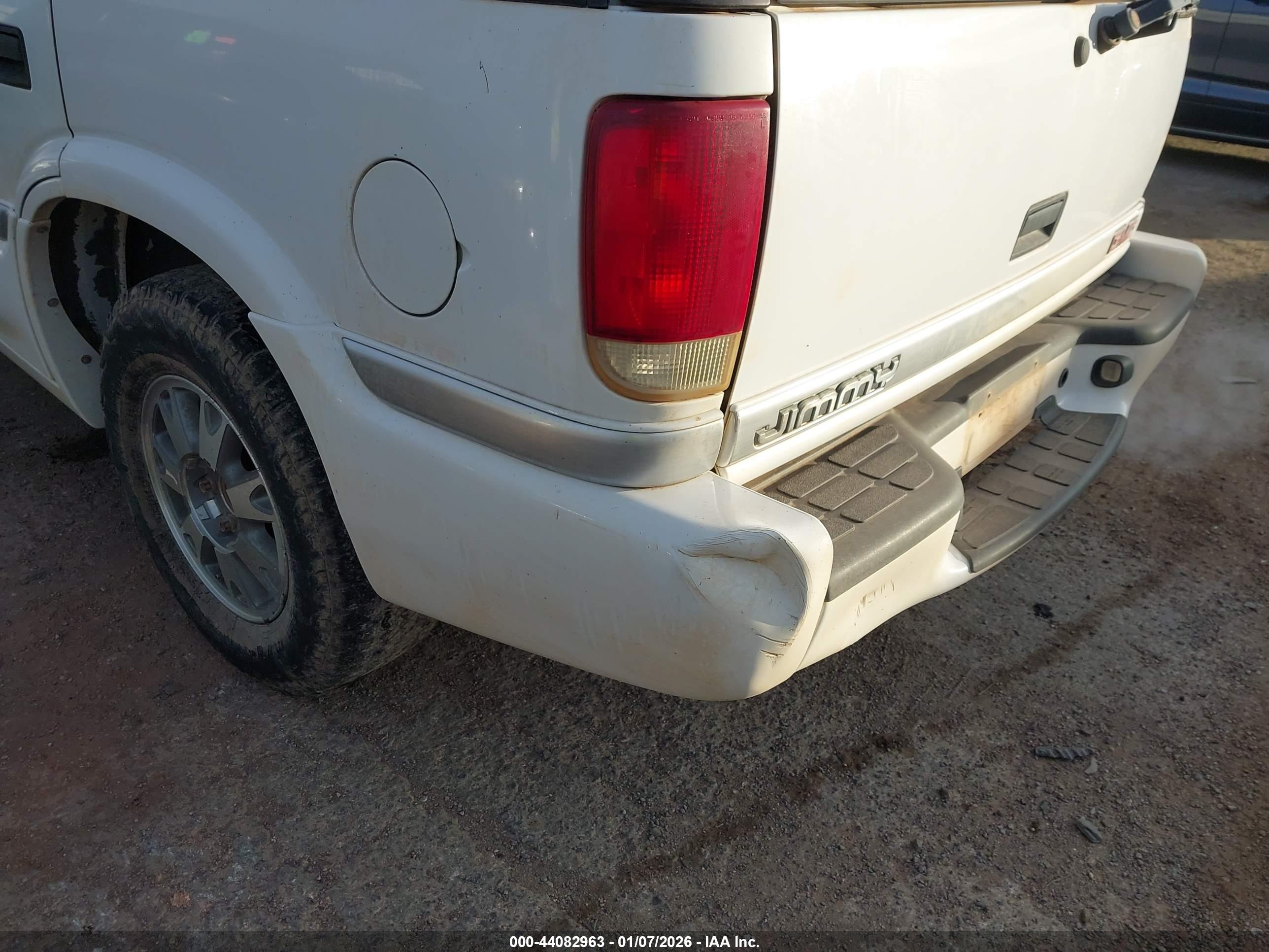 GMC JIMMY image 6