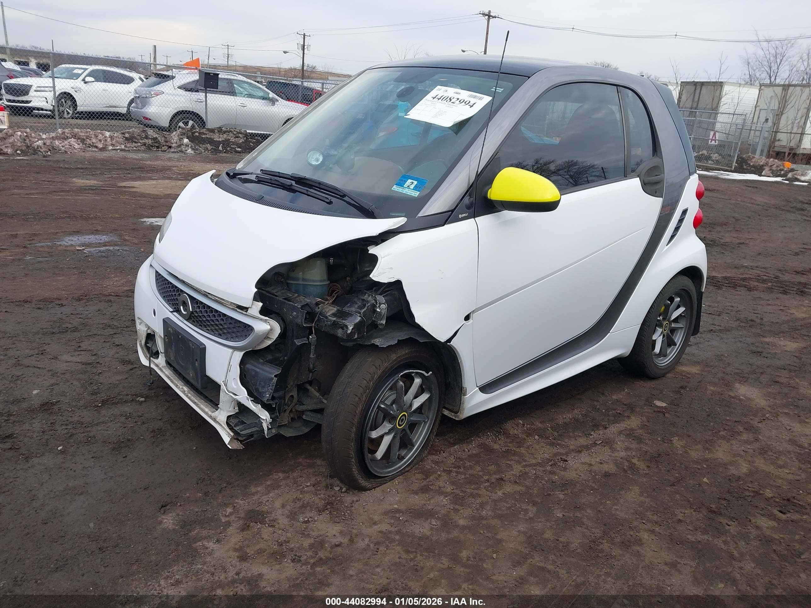 SMART FORTWO image 2