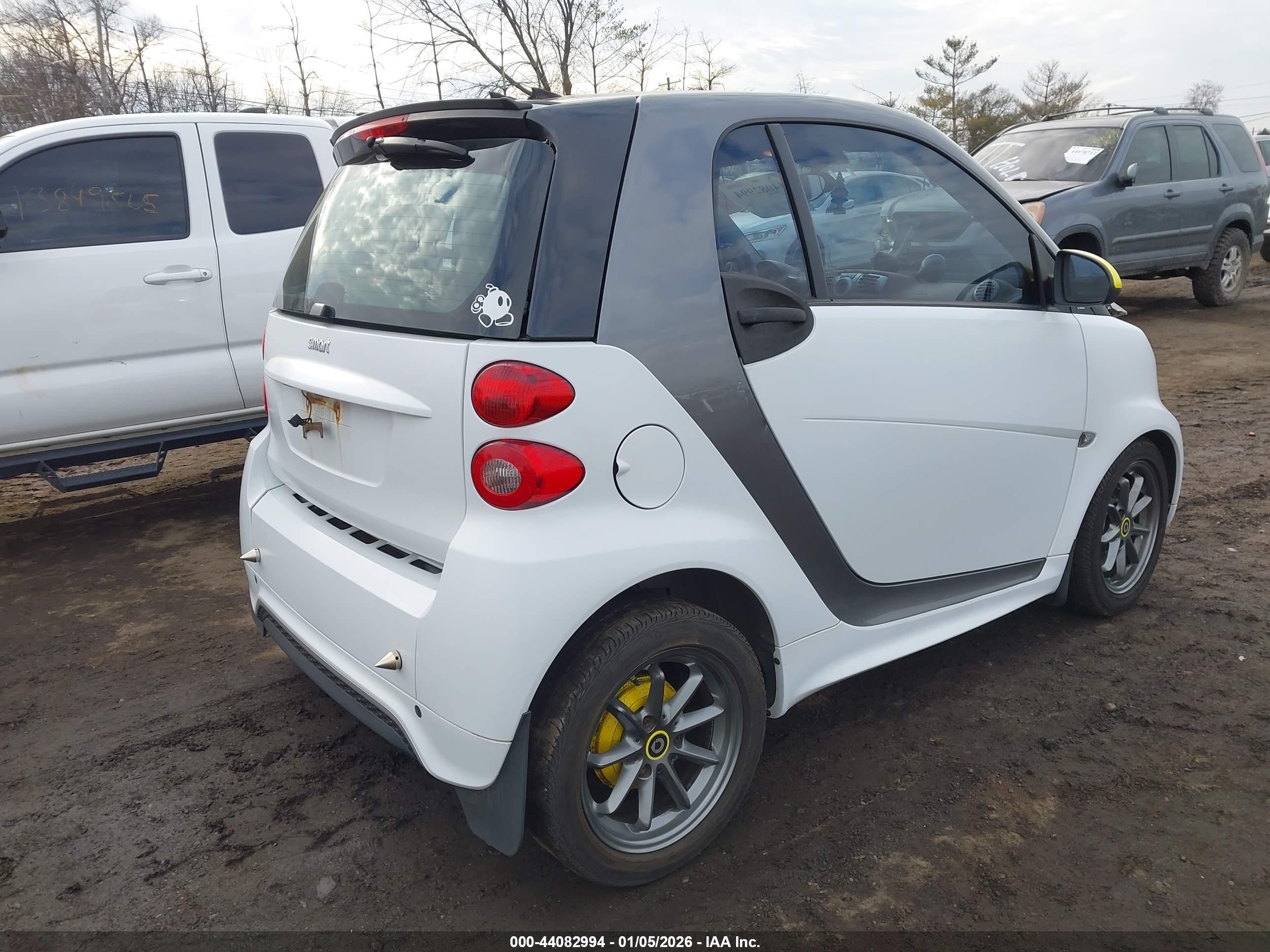 SMART FORTWO image 4