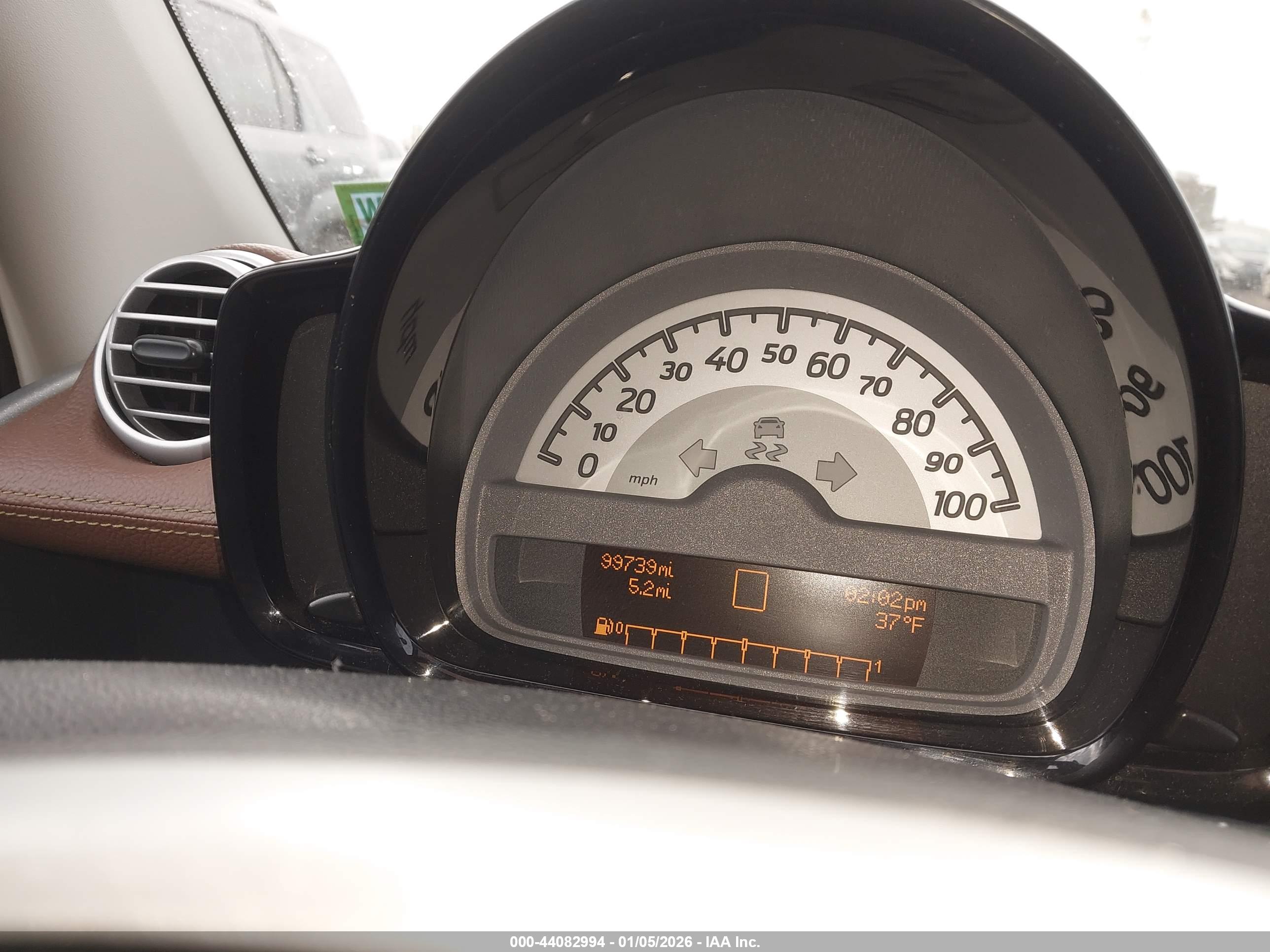 SMART FORTWO image 7