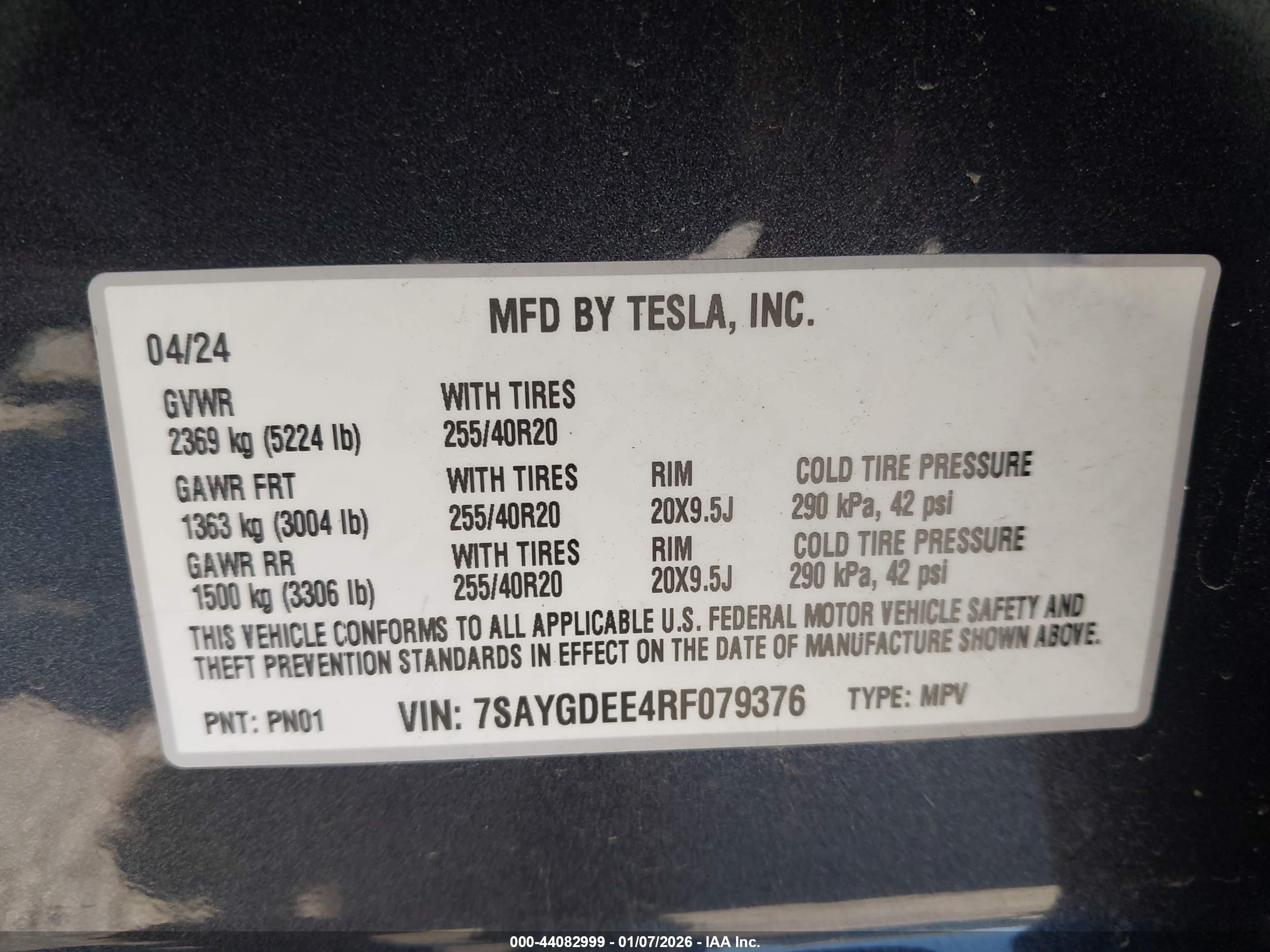 TESLA MODEL image 9