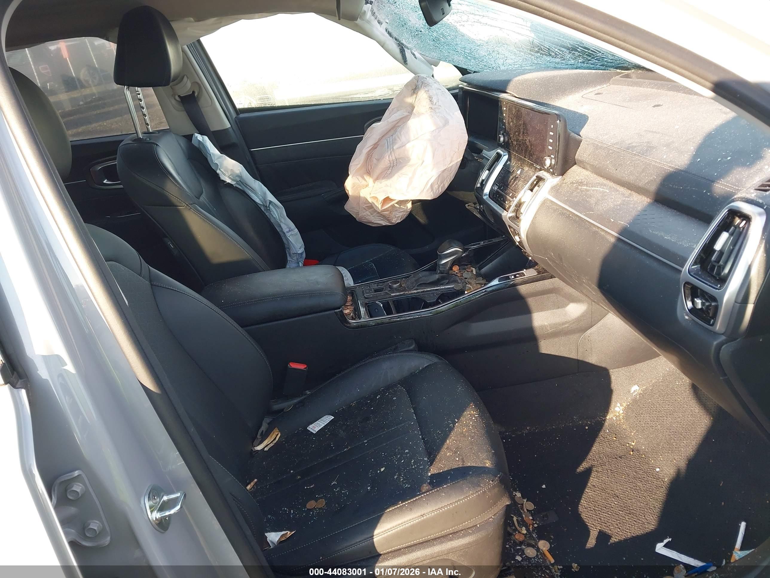 KIA SORENTO image 5
